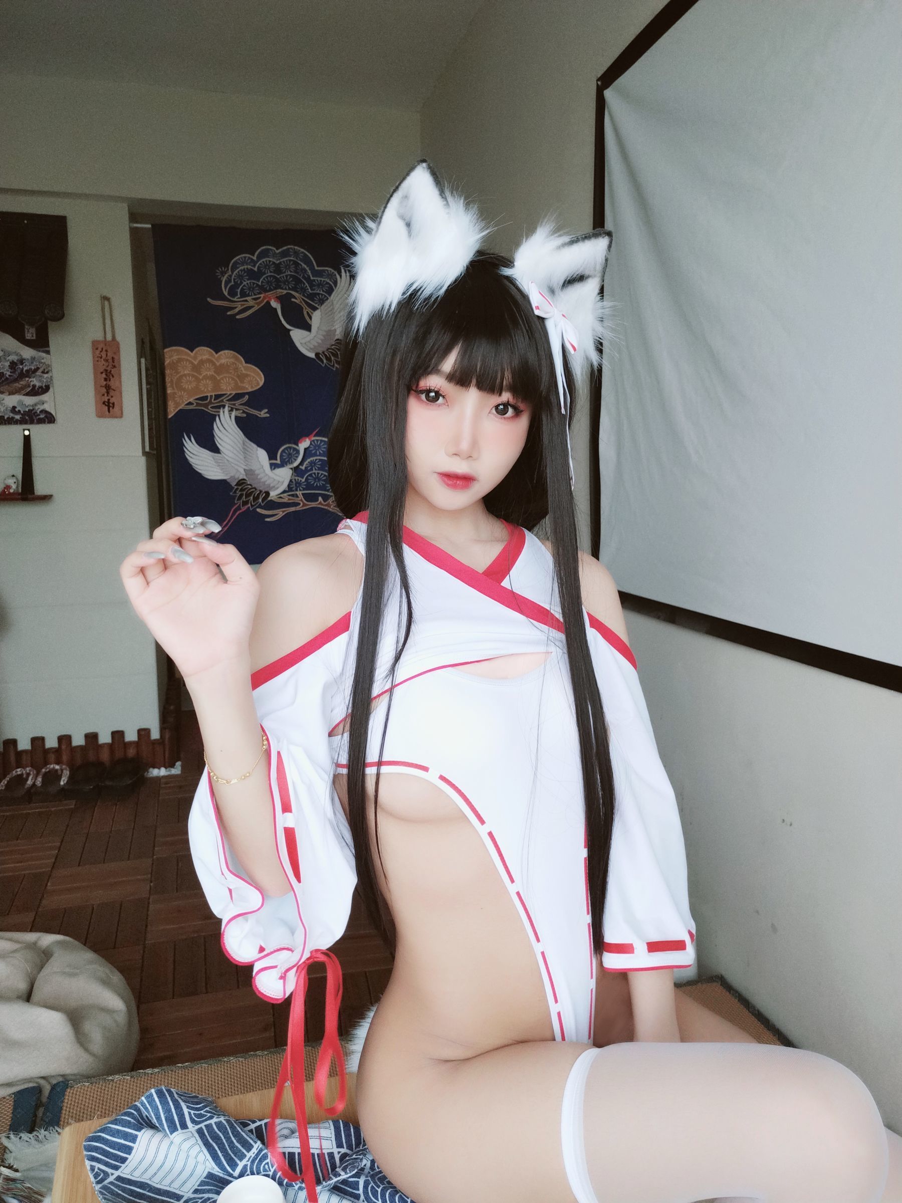 [网红COSER] 白嫩美少女鬼畜瑶 - 狐耳女巫  第2张