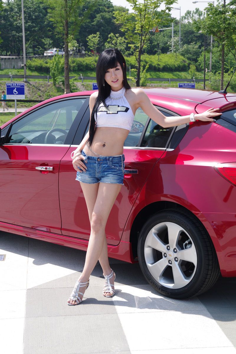 韩国车模黄美姬《车展图片系列》合集版  第10张