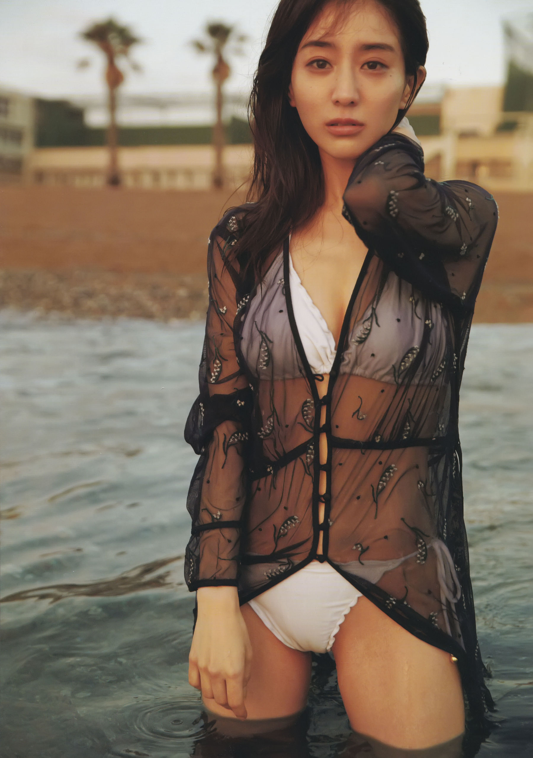 田中みな実1st写真集 Sincerely yours 第112张 田中みな実1st写真集 Sincerely yours 第112张