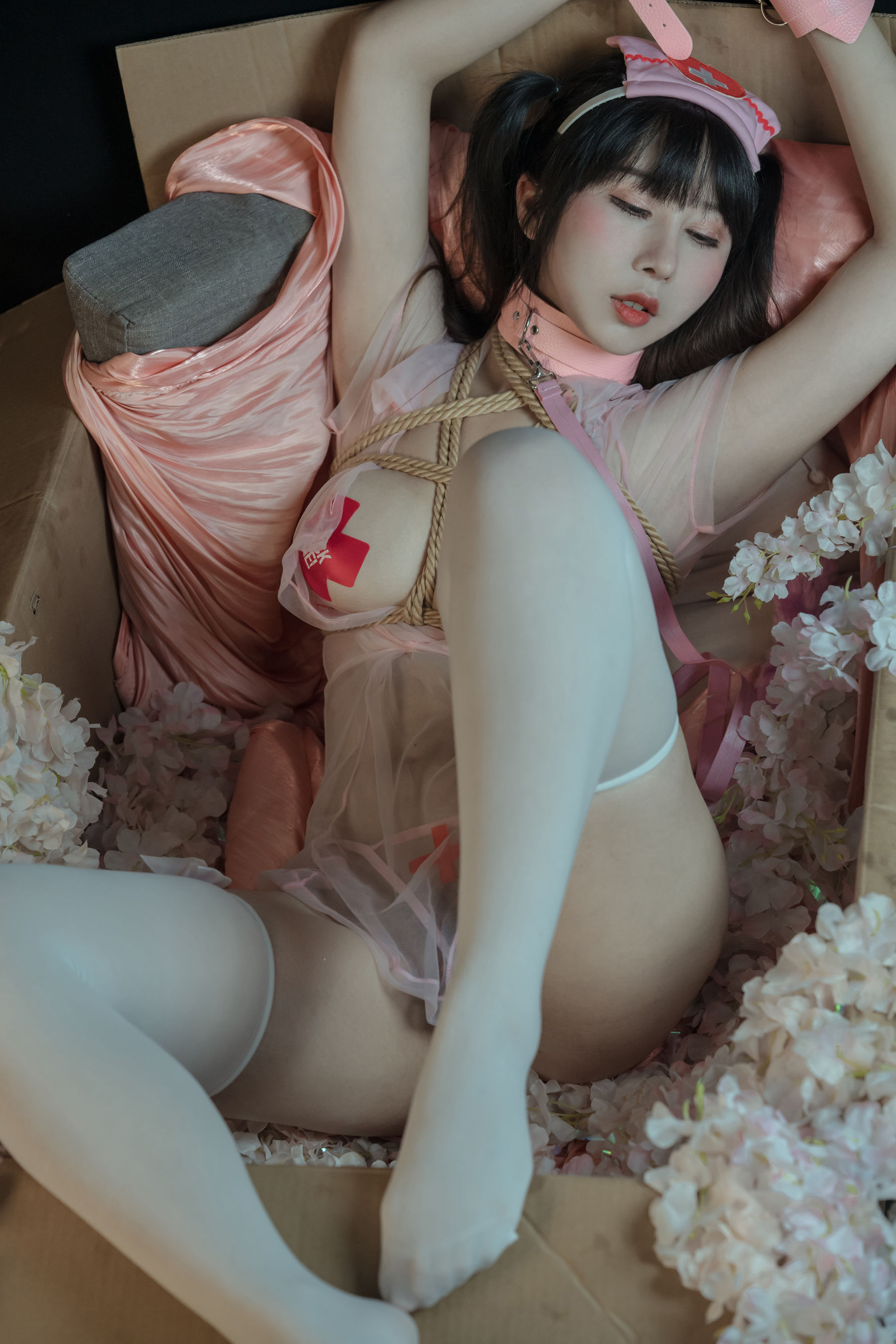  云溪溪 - 奶桃护士 第38张