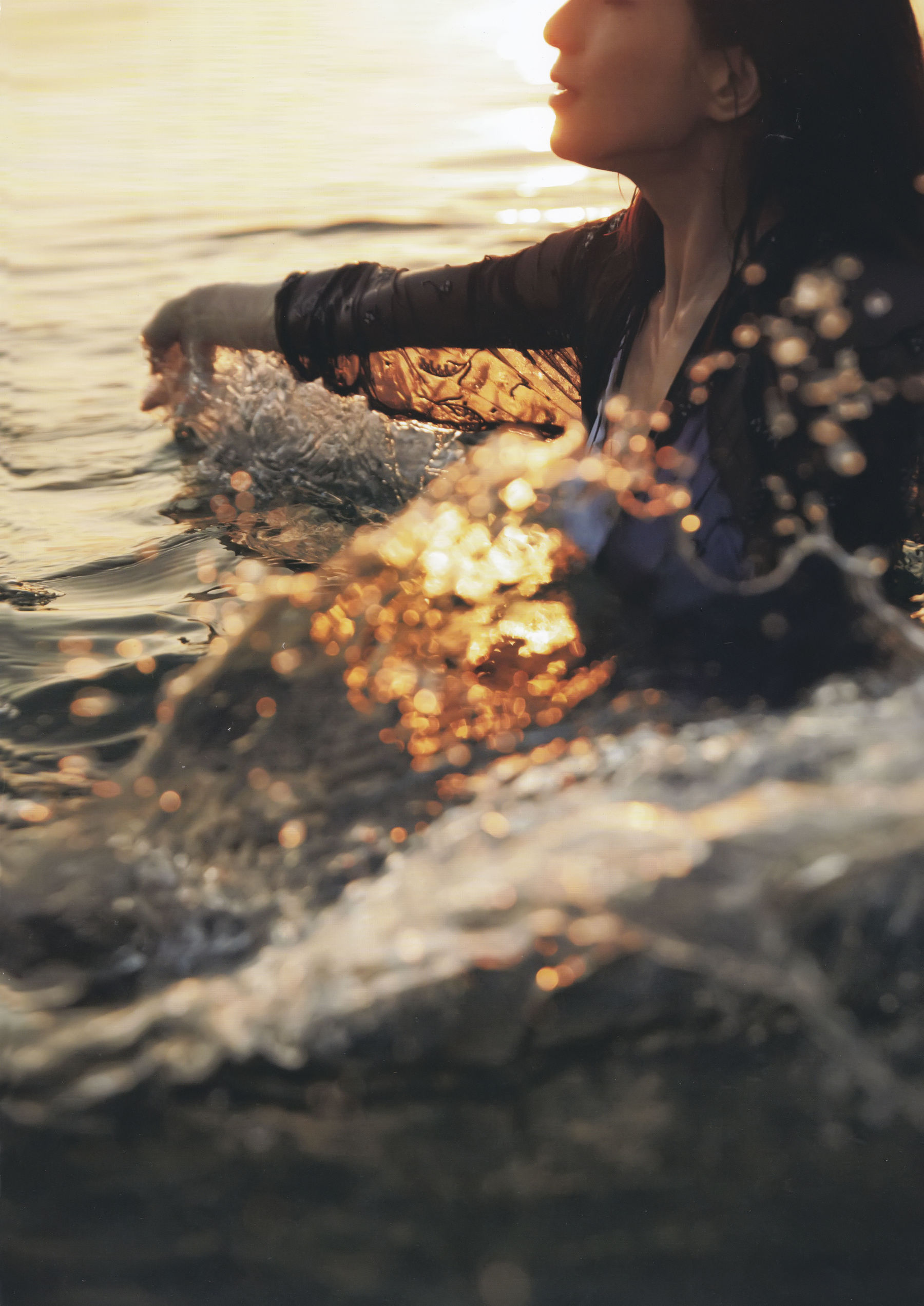 田中みな実1st写真集 Sincerely yours 第108张 田中みな実1st写真集 Sincerely yours 第108张