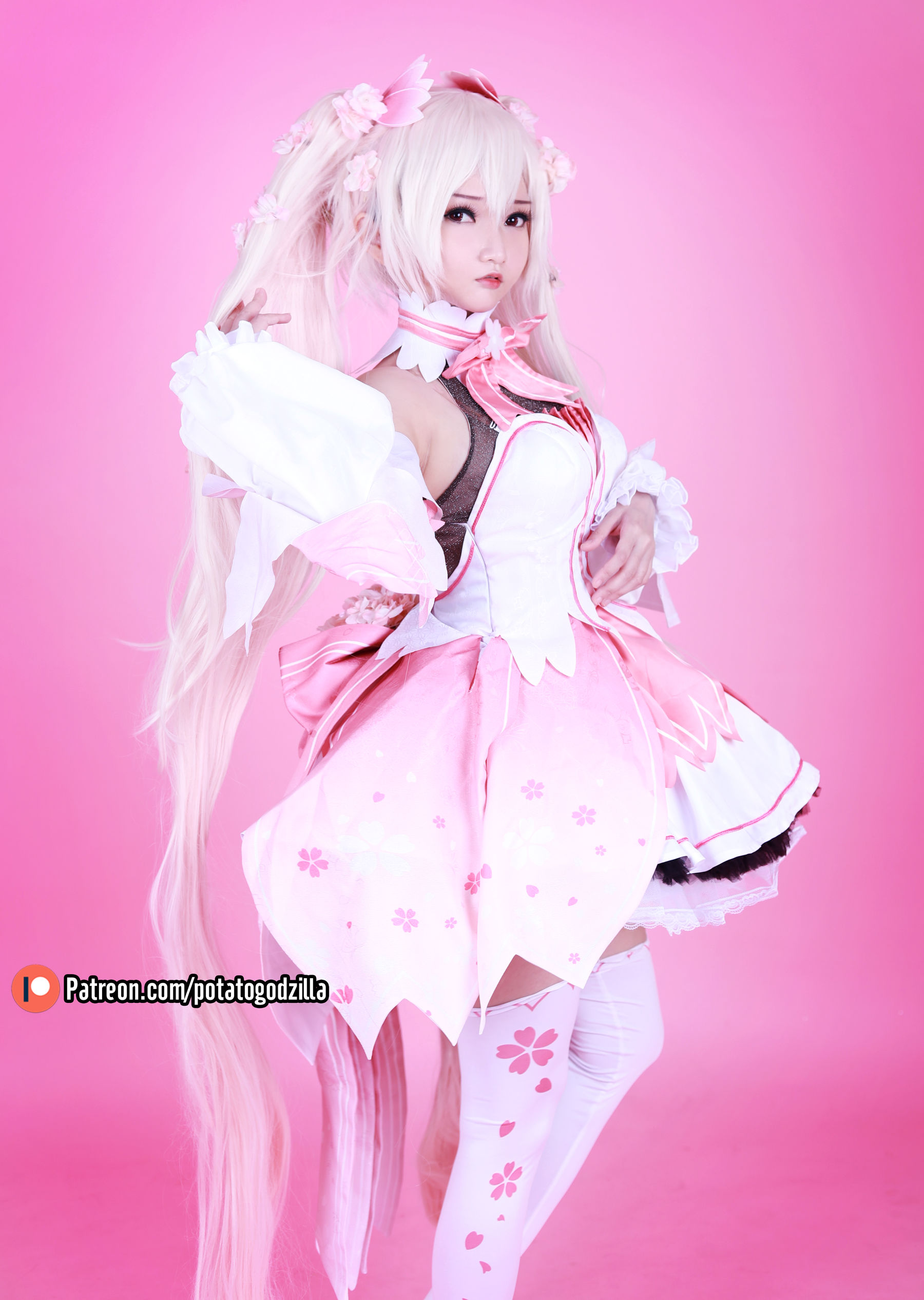  Coser小姐姐Potato Godzilla - Sakura Miku 第4张