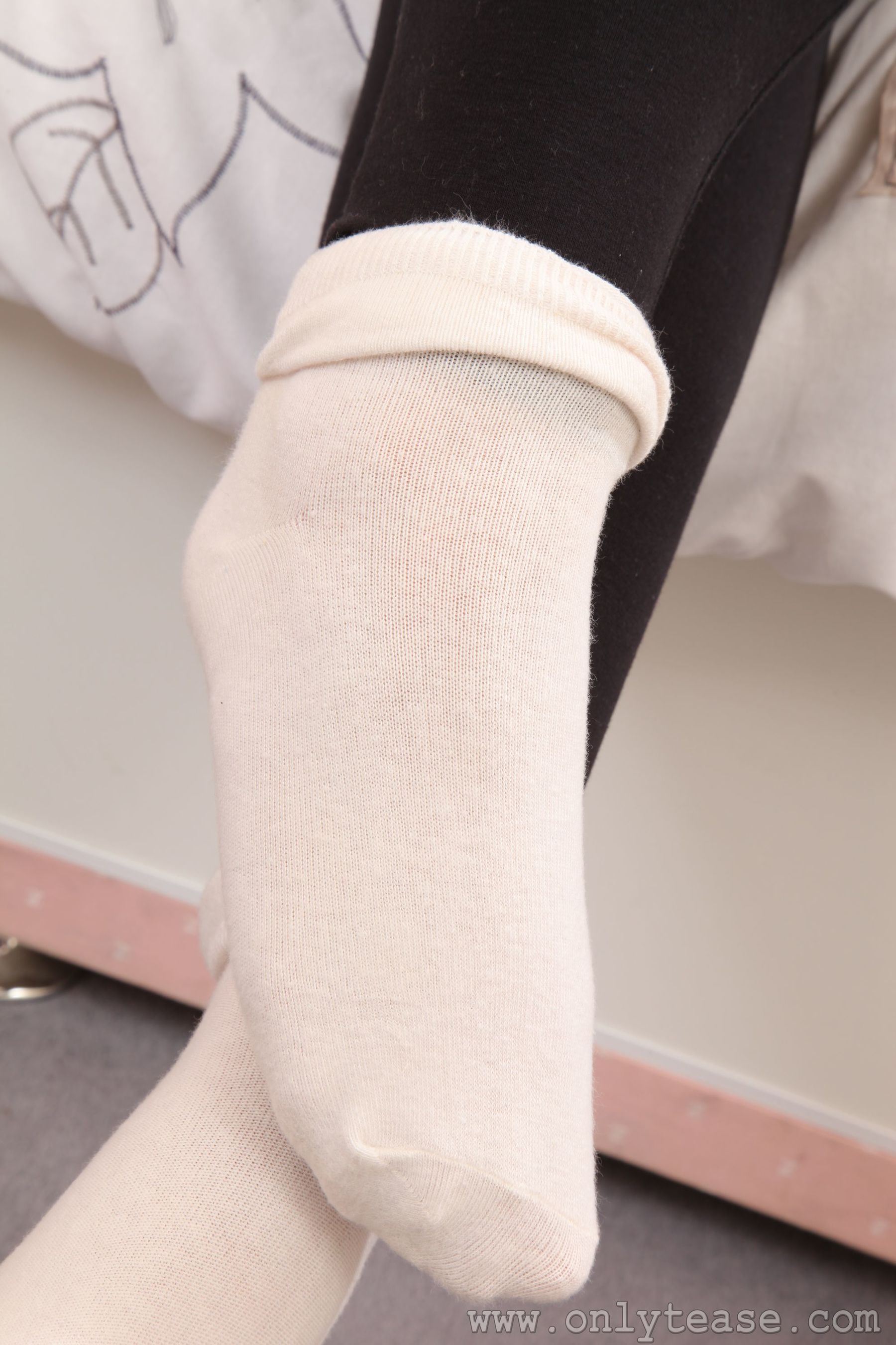 [OnlyTease] Eve《肉感紧身裤》  第11张