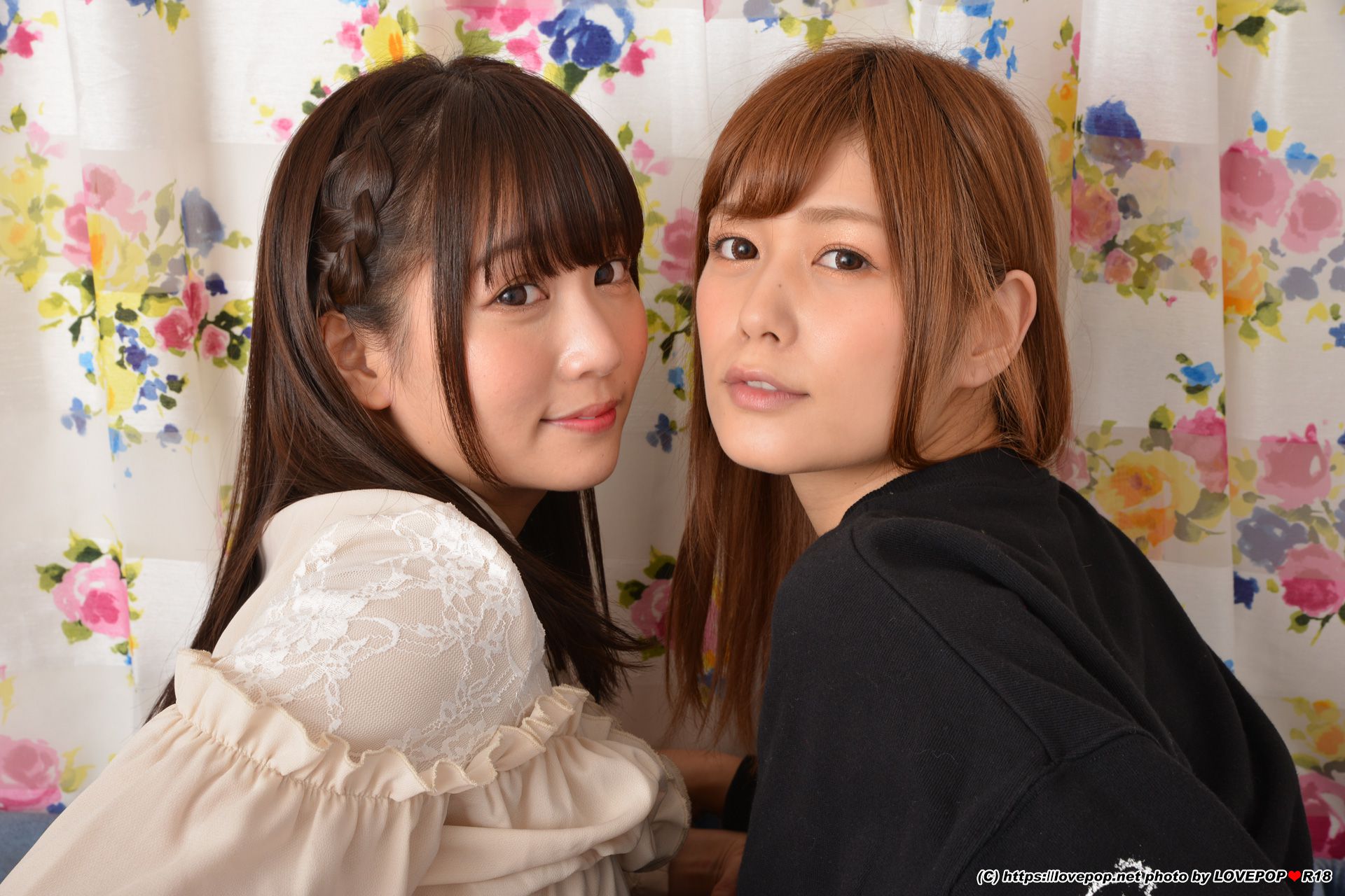 [LOVEPOP] 紺野ひかる&篠宮ゆり Photoset 04  第35张