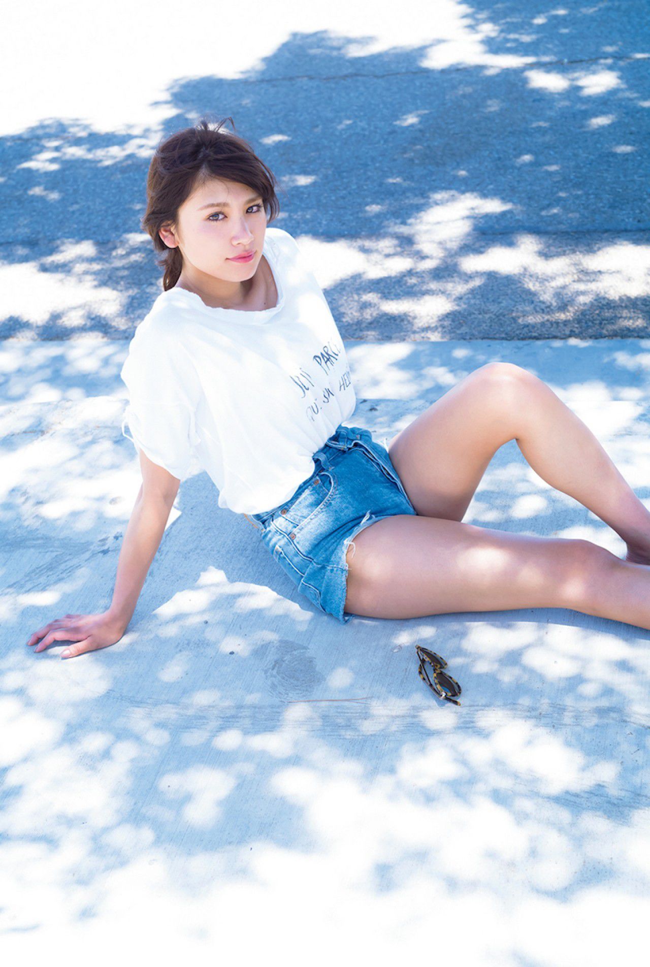 [FRIDAY] 2018.08.31 久松郁実 3年ふ?りのセカント?写真集からヘ?ストショットをスクーフ?公開  第16张