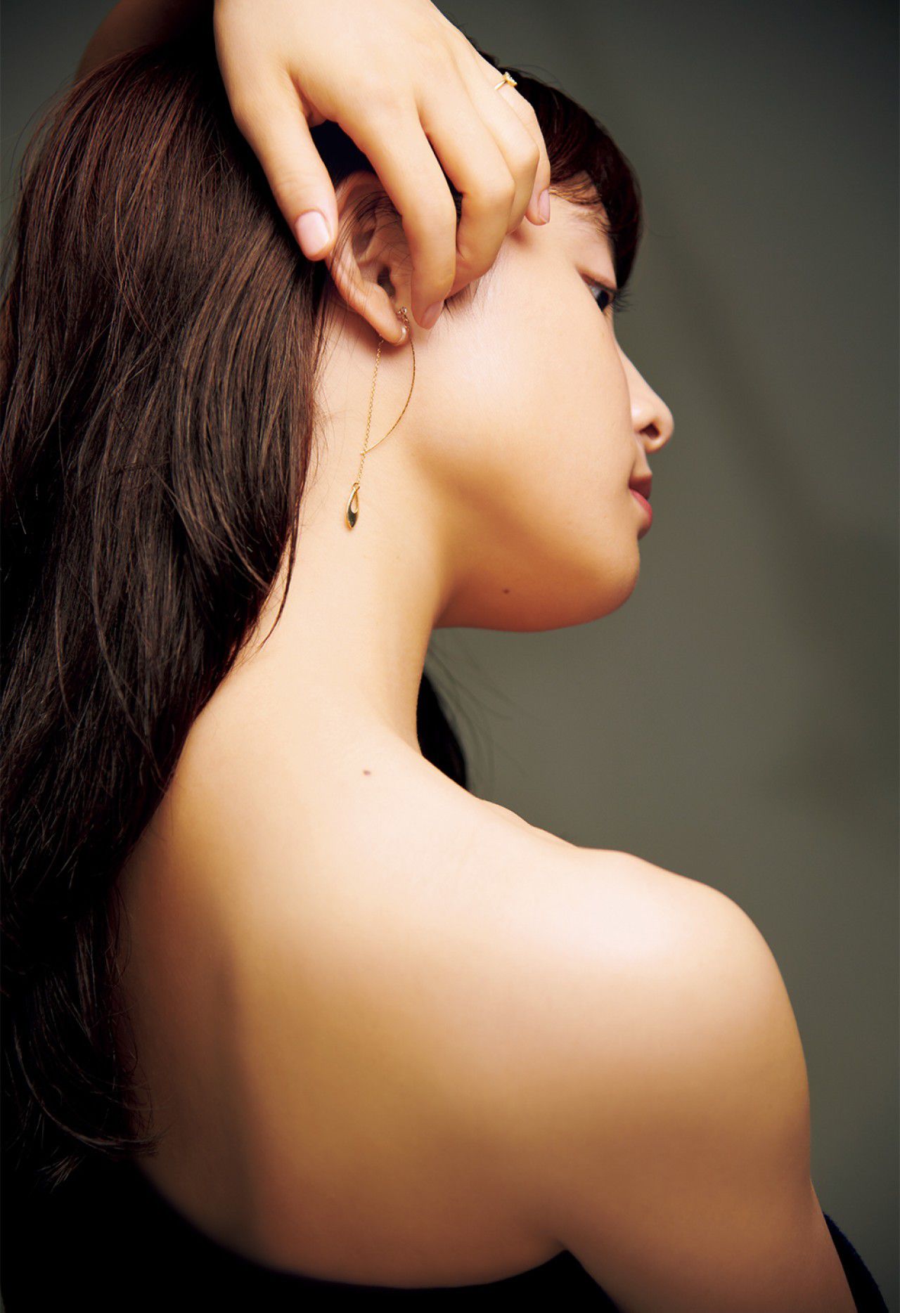 [FRIDAY] 2018.12.07 土屋太鳳 オフィスでセクシー  第16张