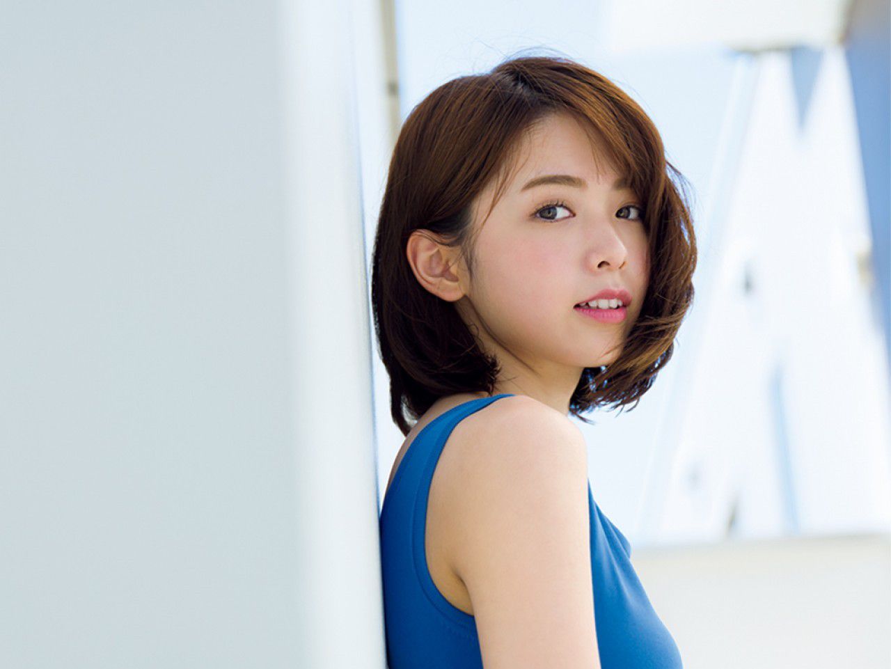 [FRIDAY] 2018.10.05 西村歩乃果 「ラストアイト?ル」て?注目の23歳美女か?ヒ?キニ映え！  第2张