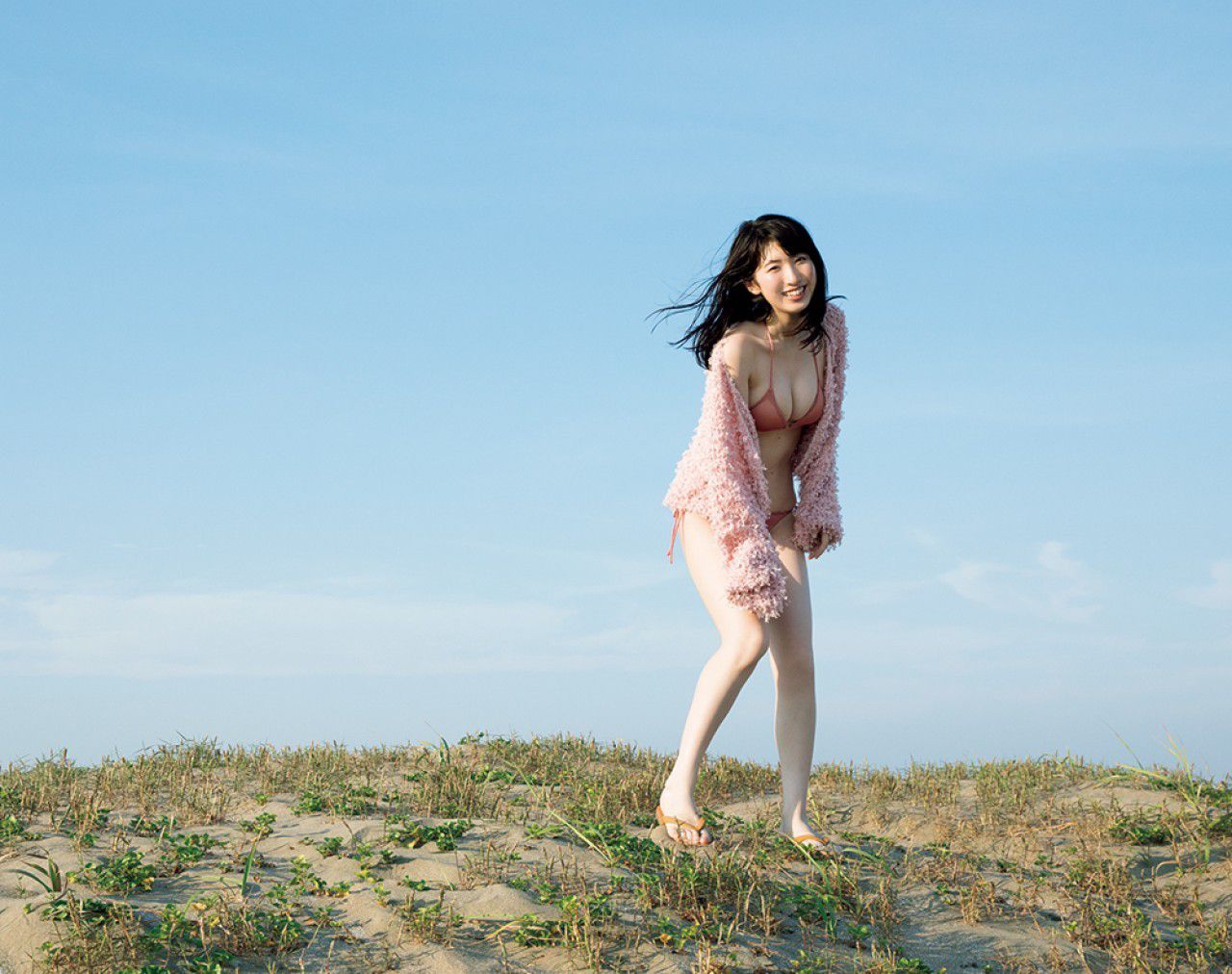 [FRIDAY] 2018.08.31 日比美思 注目女優か?「恥し?らいSexy」に挑戦！  第11张