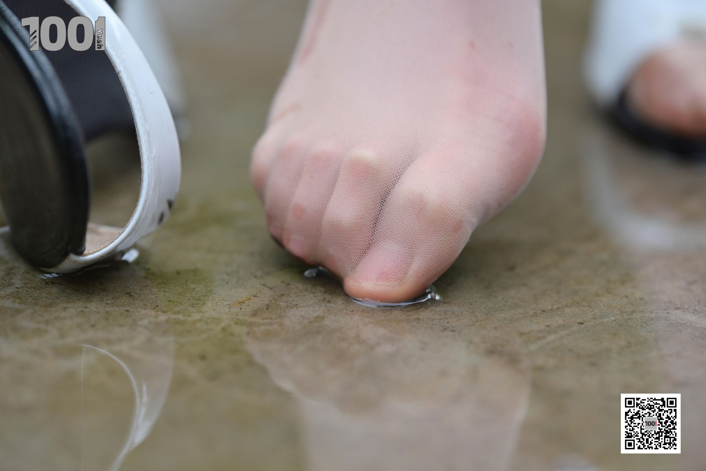 [一千零一夜] 162 《雨中漫步2》  第15张