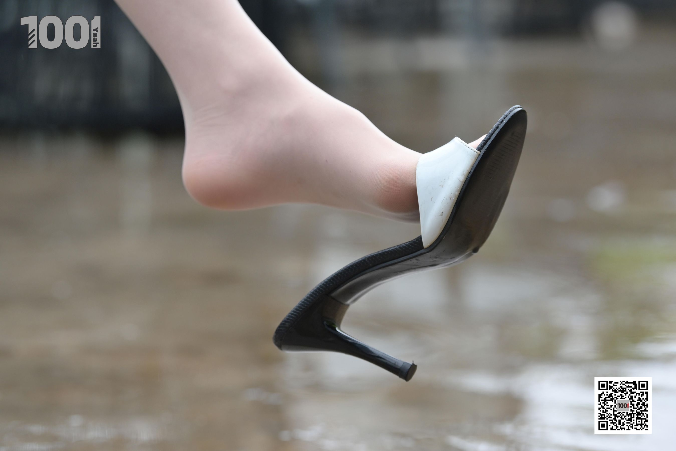 [一千零一夜] 162 《雨中漫步2》  第4张