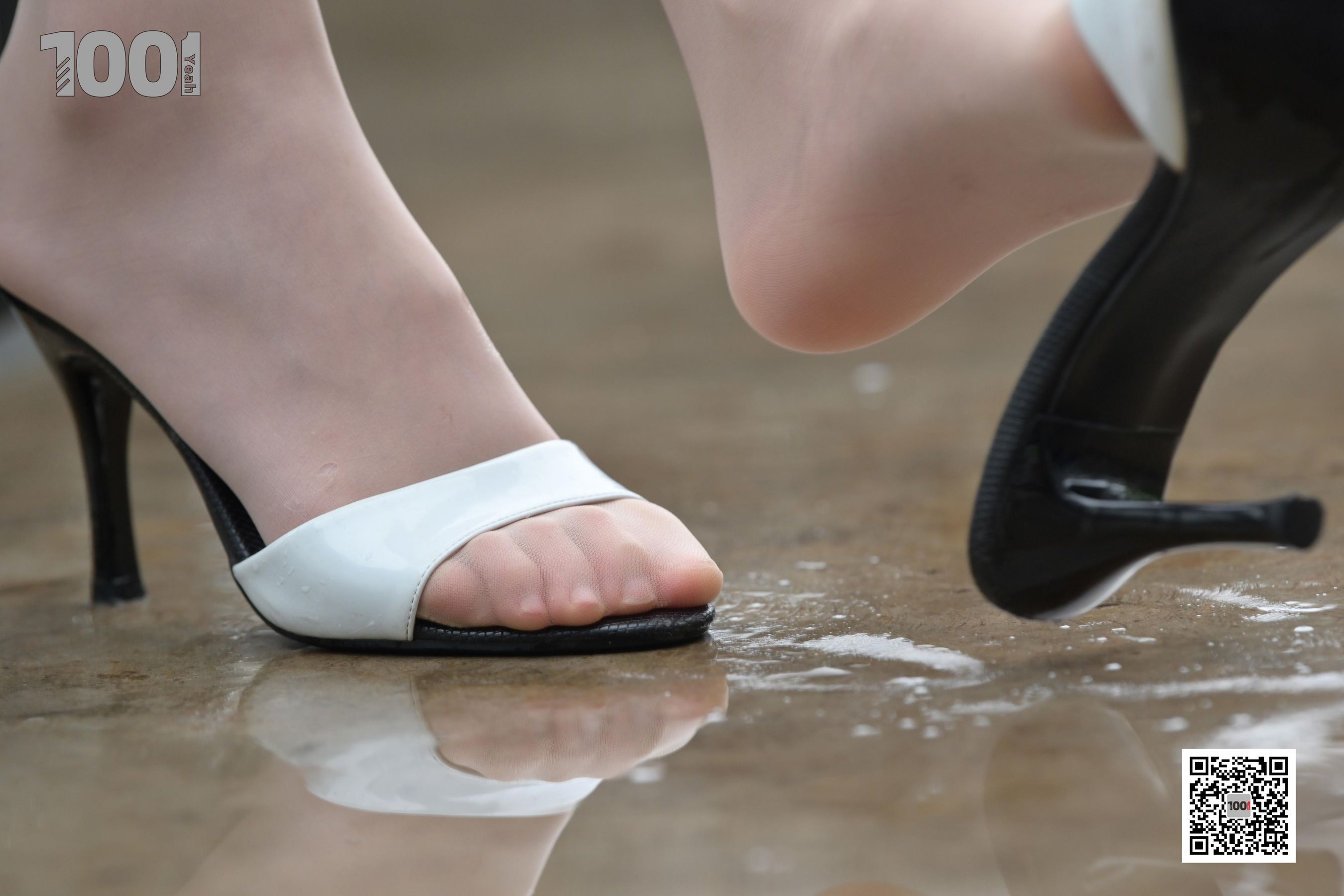 [一千零一夜] 162 《雨中漫步2》  第3张