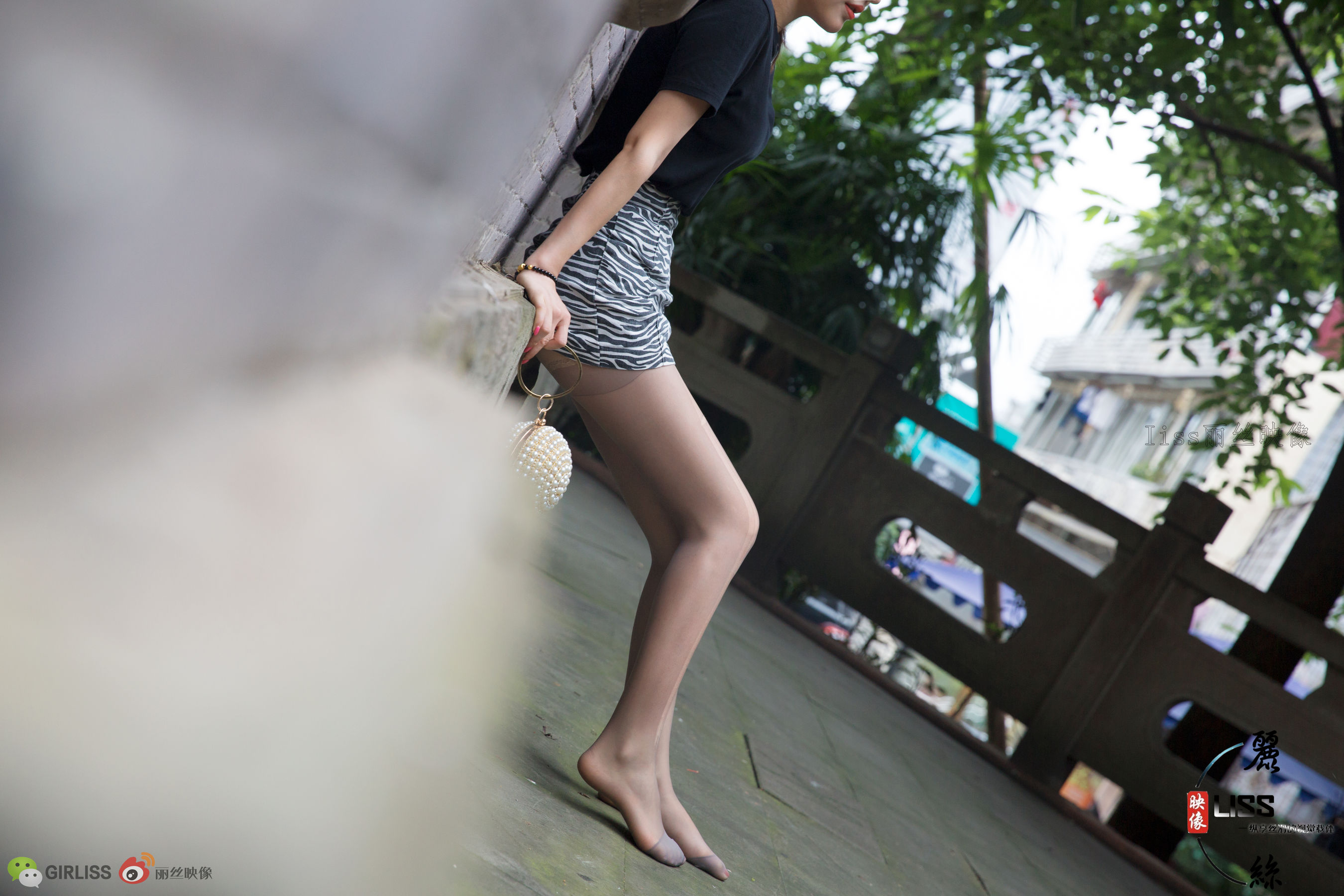 [丽丝映像GIRLISS] 撕袜  第2张