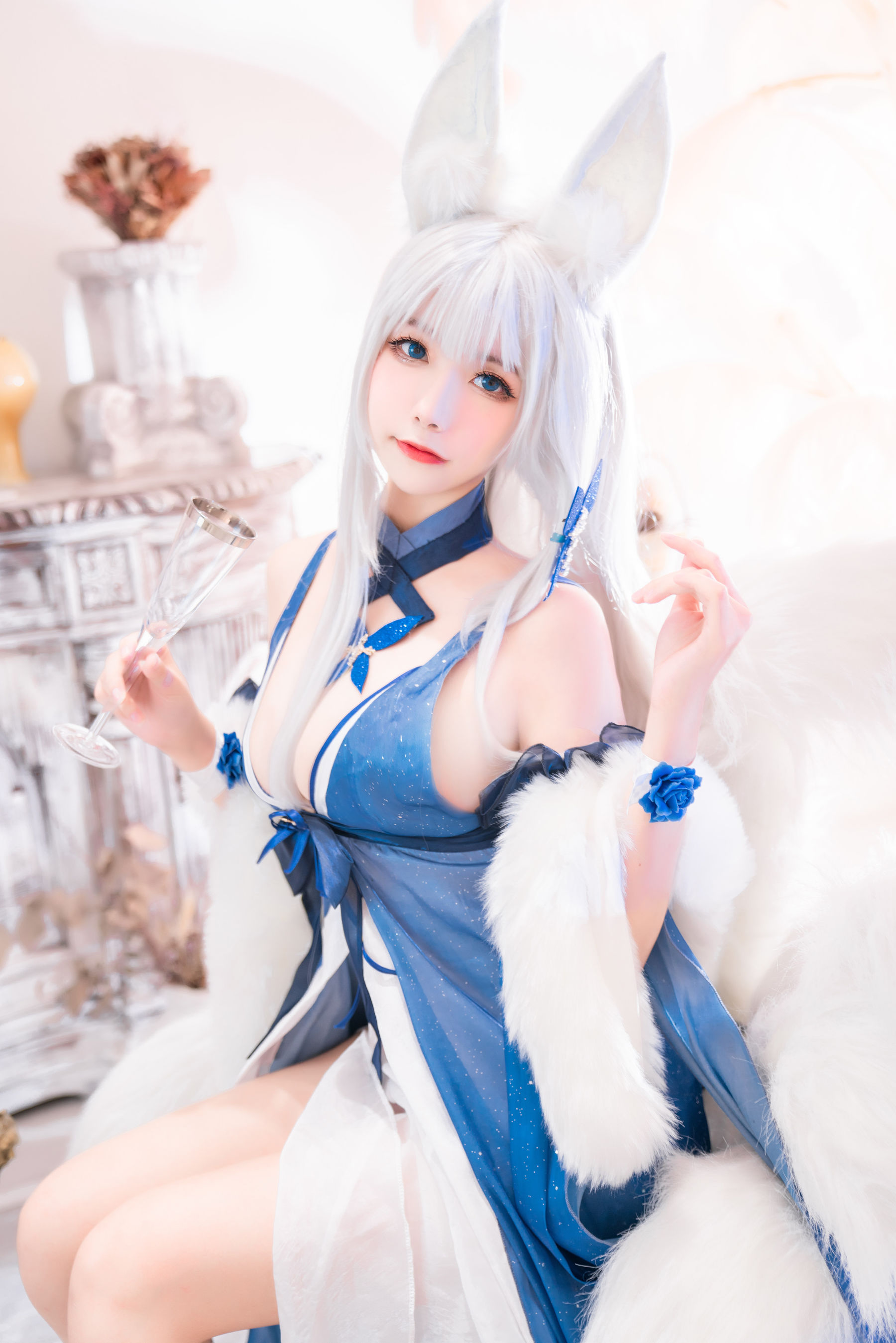  微博妹子Momoko葵葵 - 信浓礼服 第4张