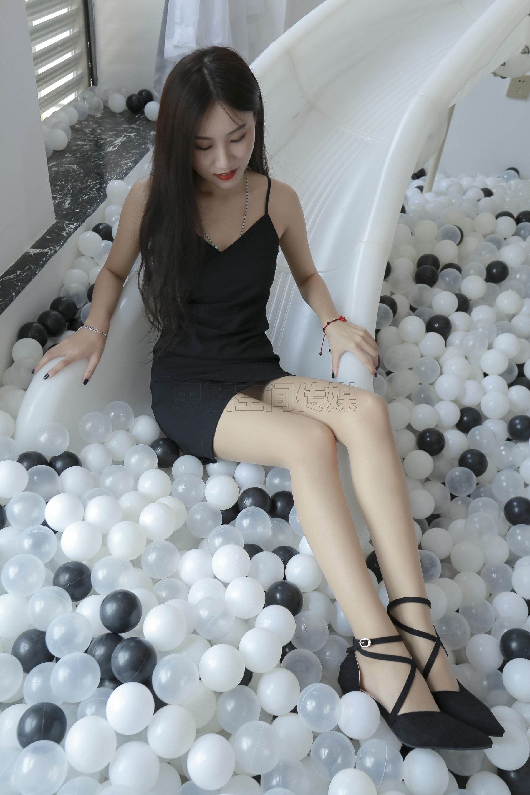 [思话SiHua] SJ001 曦然 泡泡球上的学姐  第19张