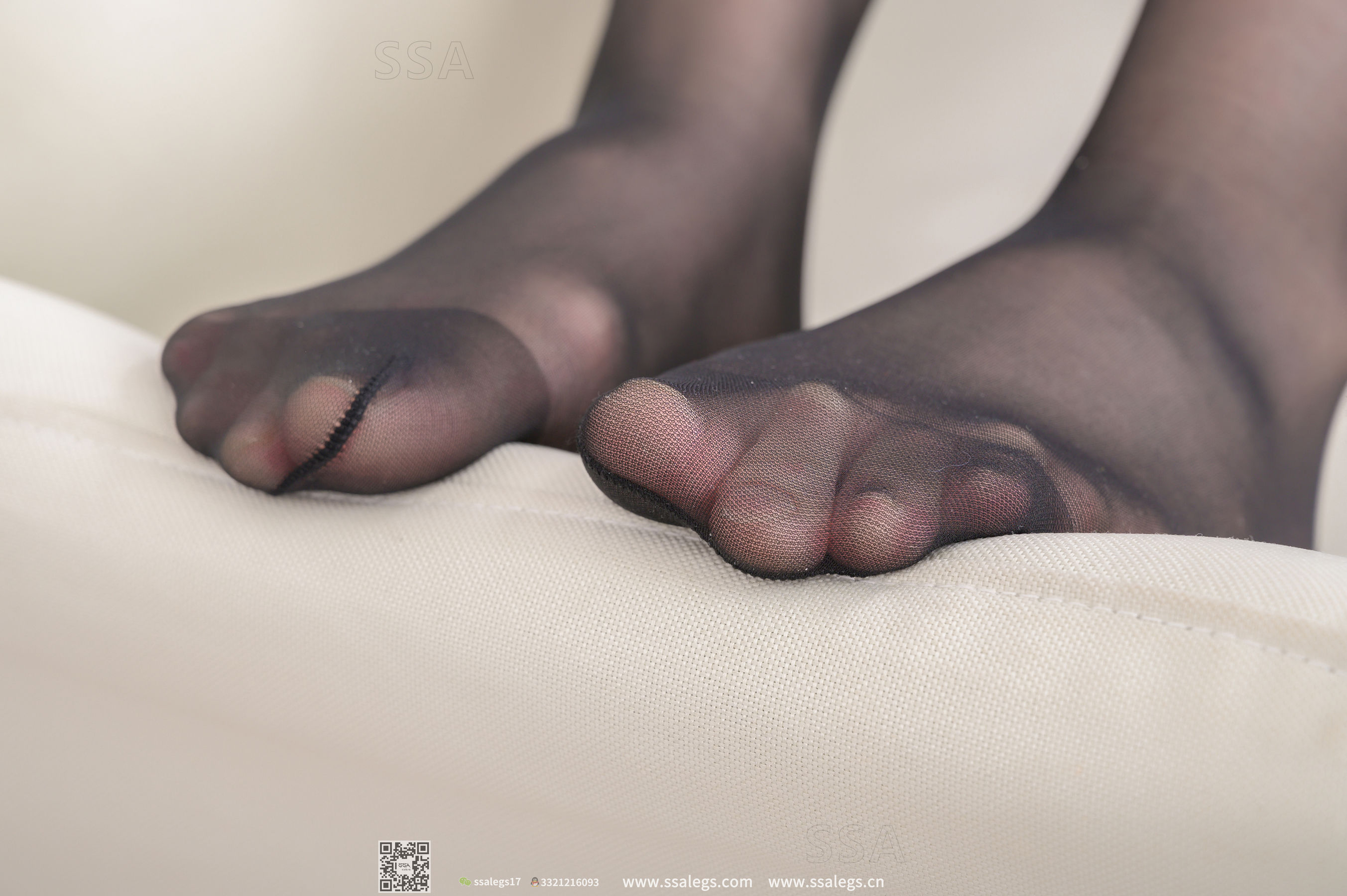 [SSA丝社]超清写真 No.309 秀秀 新模新春首秀美腿黑丝(下)  第82张