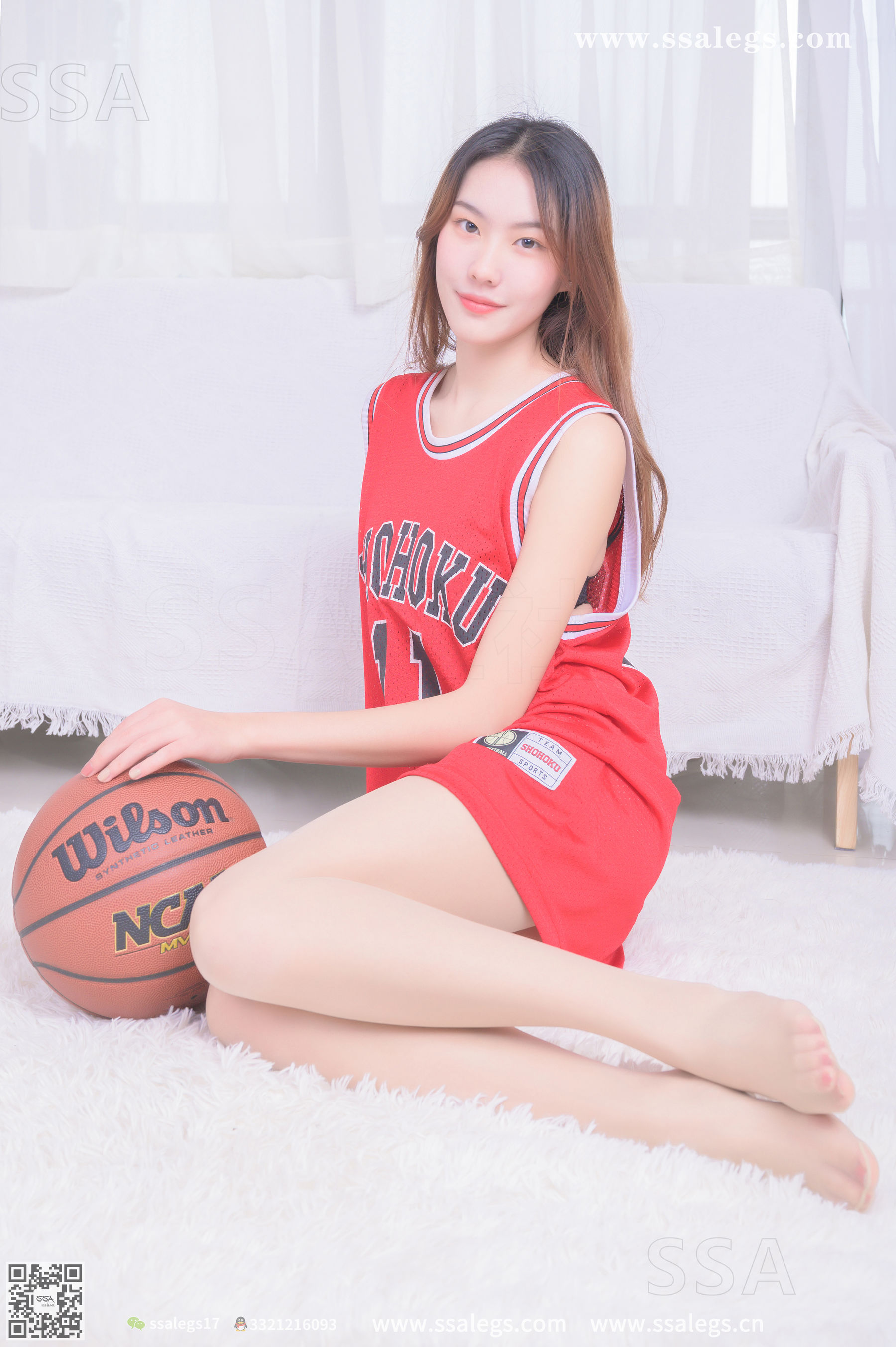 [SSA丝社]超清写真 No.325 素素 小姐姐放假在家穿丝袜陪你玩篮球(下)  第22张