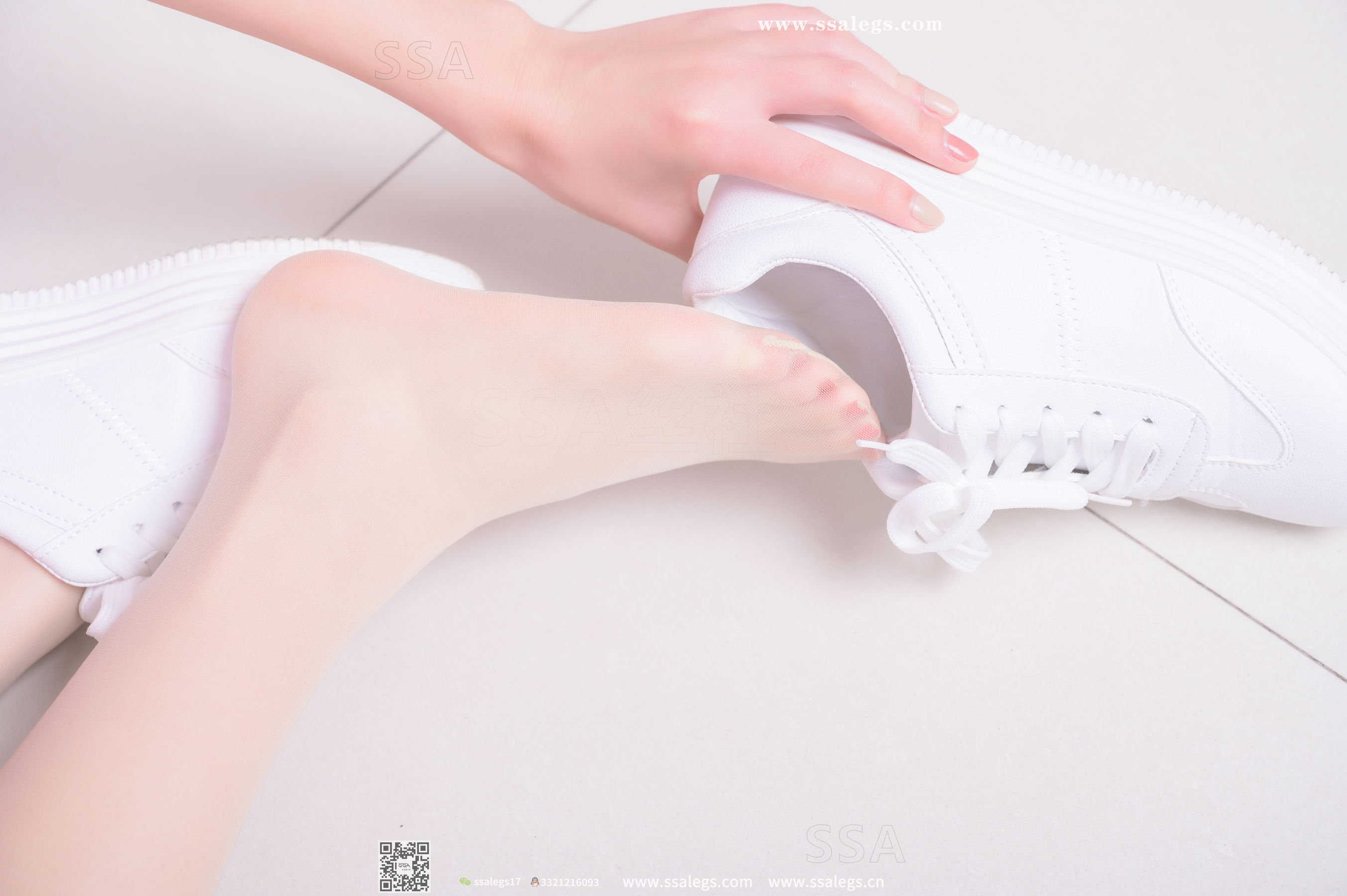 [SSA丝社]超清写真 No.325 素素 小姐姐放假在家穿丝袜陪你玩篮球(下)  第3张