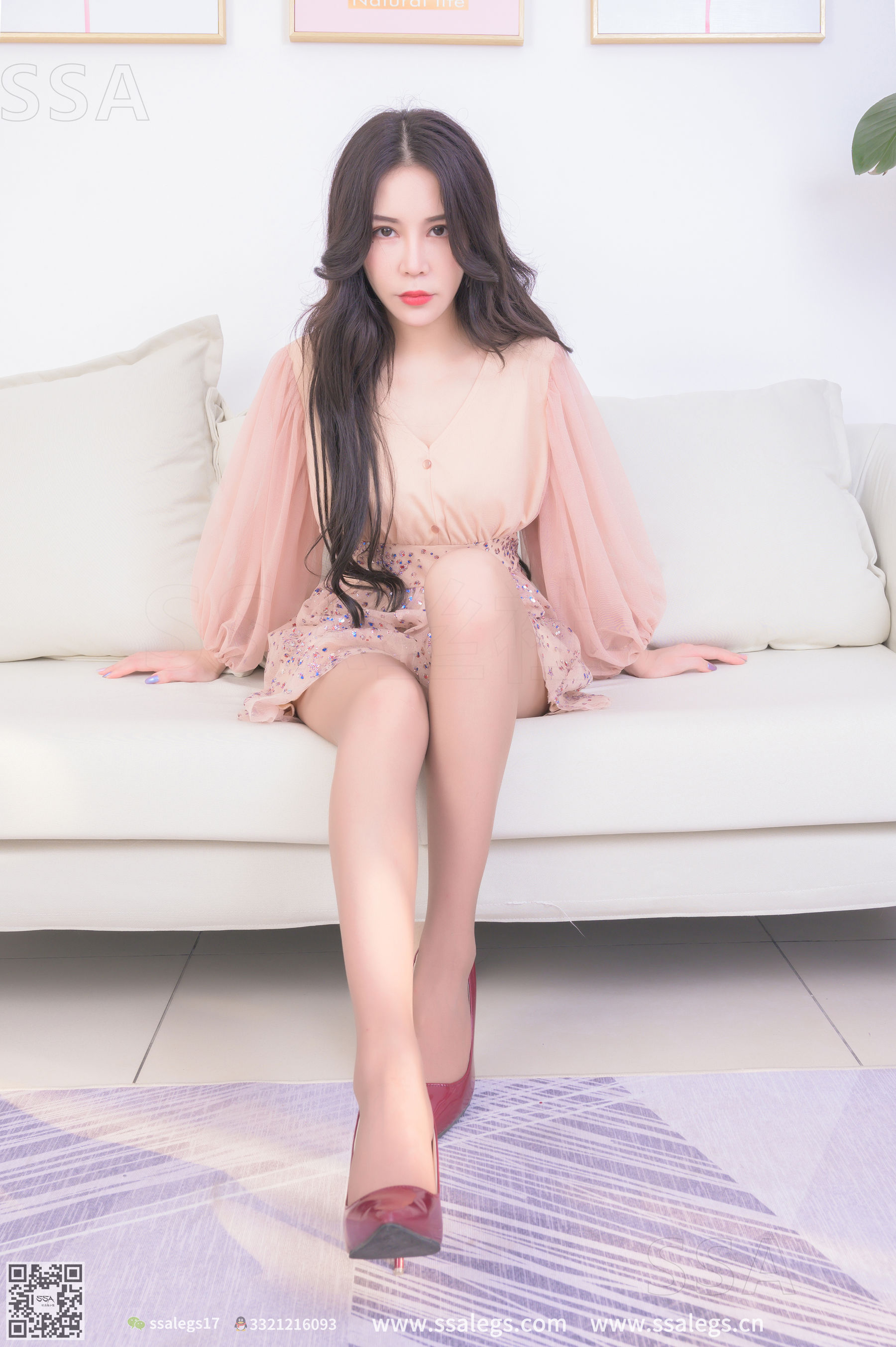 [SSA丝社]超清写真 No.312 娜娜 御姐的红色高跟鞋咖啡丝美腿  第25张