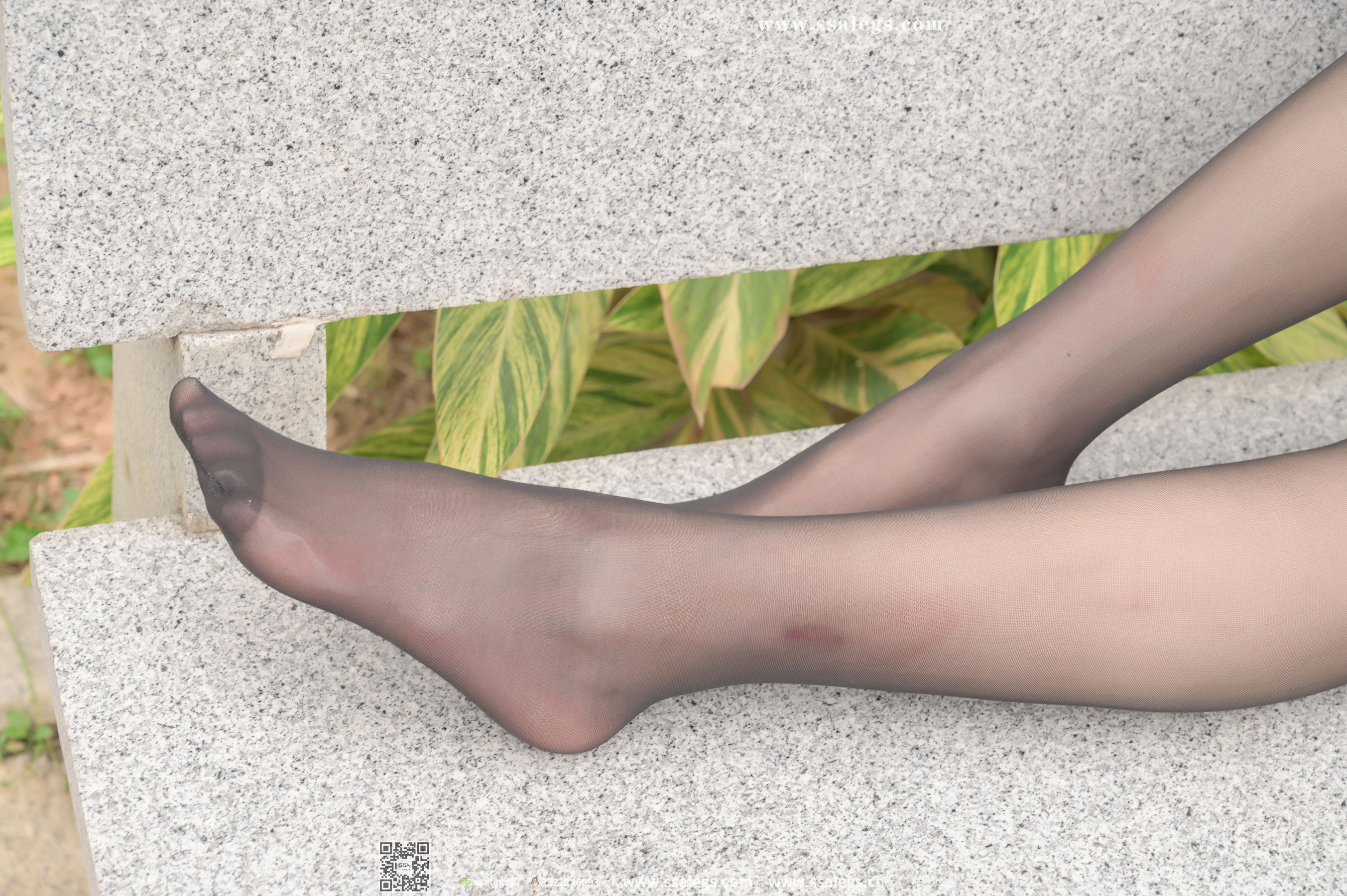 [SSA丝社]超清写真 No.354 君君 天气好和她逛公园吧  第129张