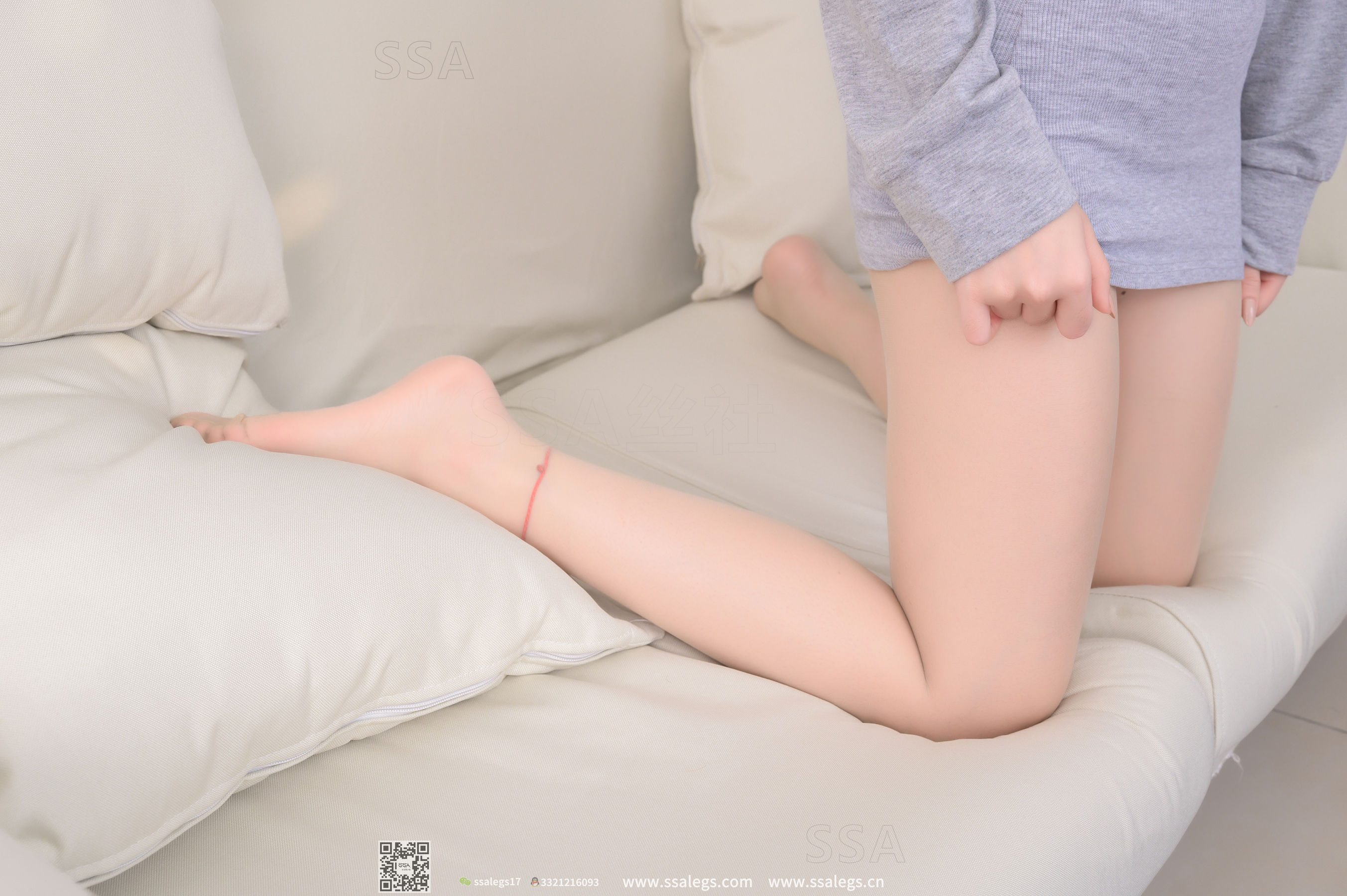 [SSA丝社]超清写真 No.297 蜜桃 笑容治愈系少女的肉丝袜毛衣裙(下)  第129张