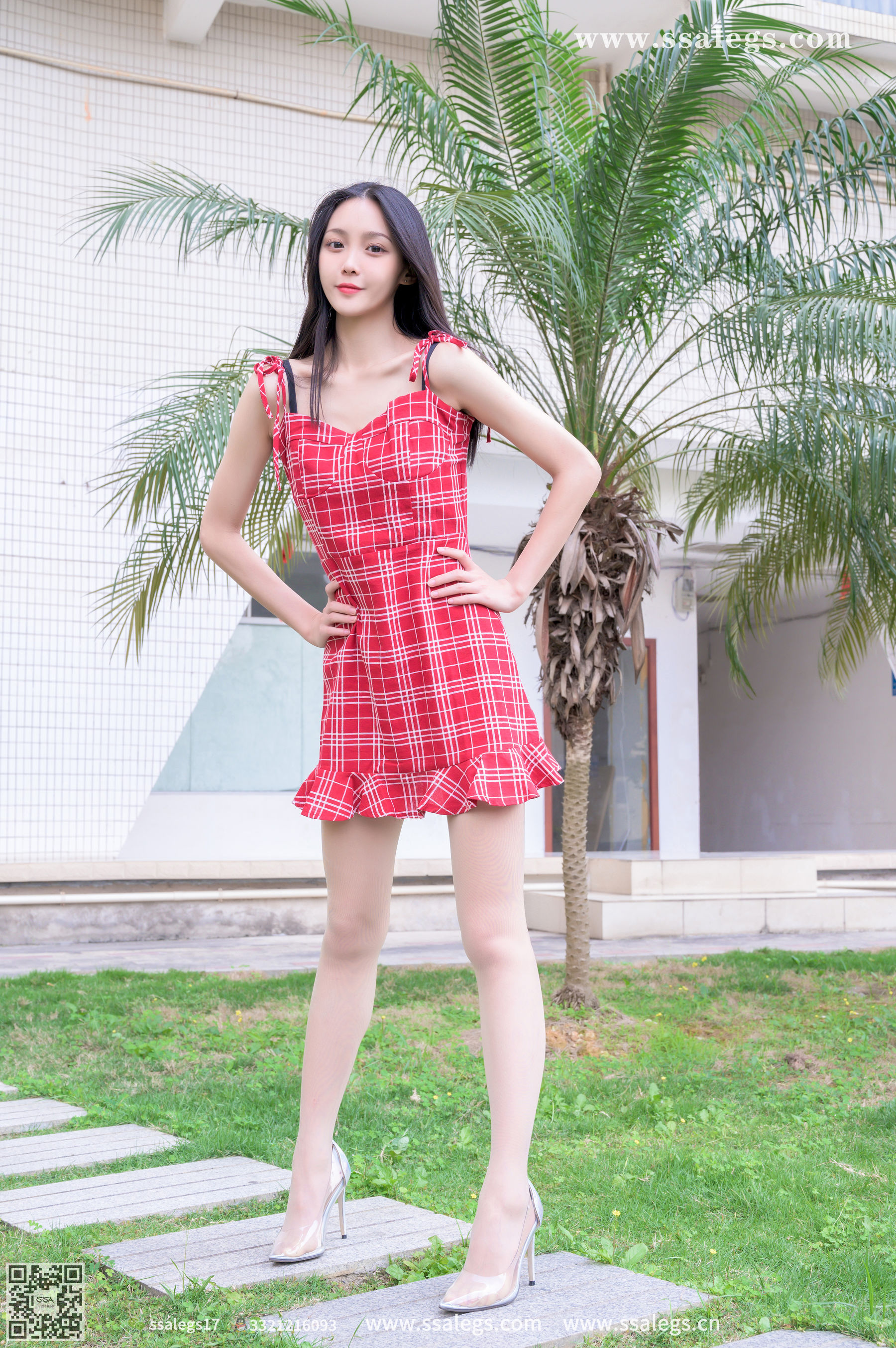 [SSA丝社]超清写真 No.379 君君 小区花园的靓丽风景线  第19张