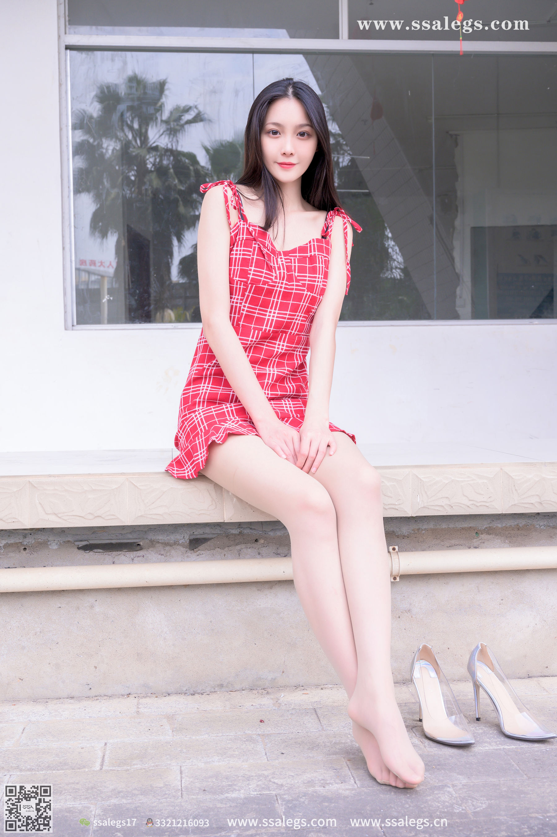 [SSA丝社]超清写真 No.379 君君 小区花园的靓丽风景线  第32张