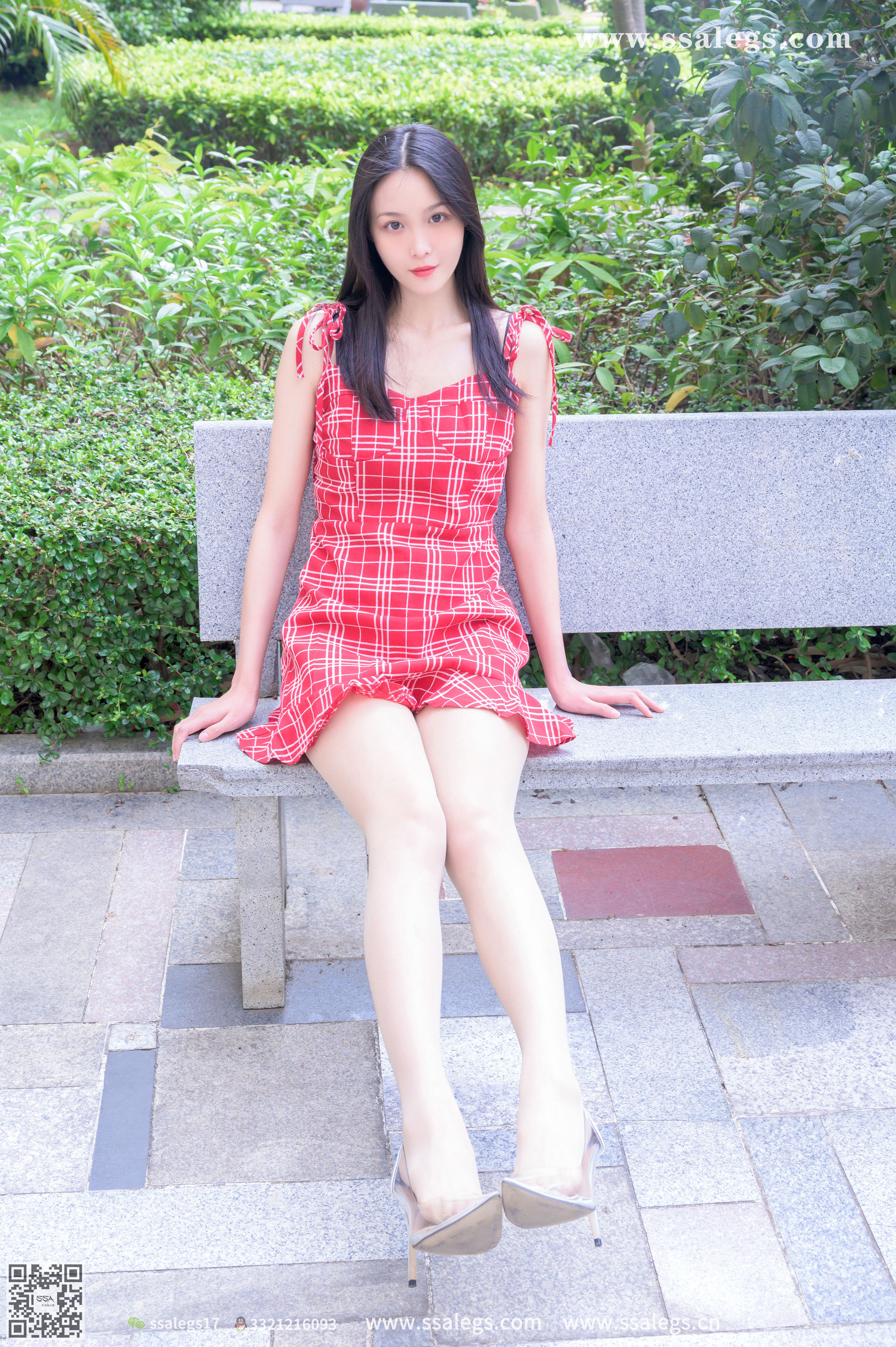 [SSA丝社]超清写真 No.379 君君 小区花园的靓丽风景线  第4张