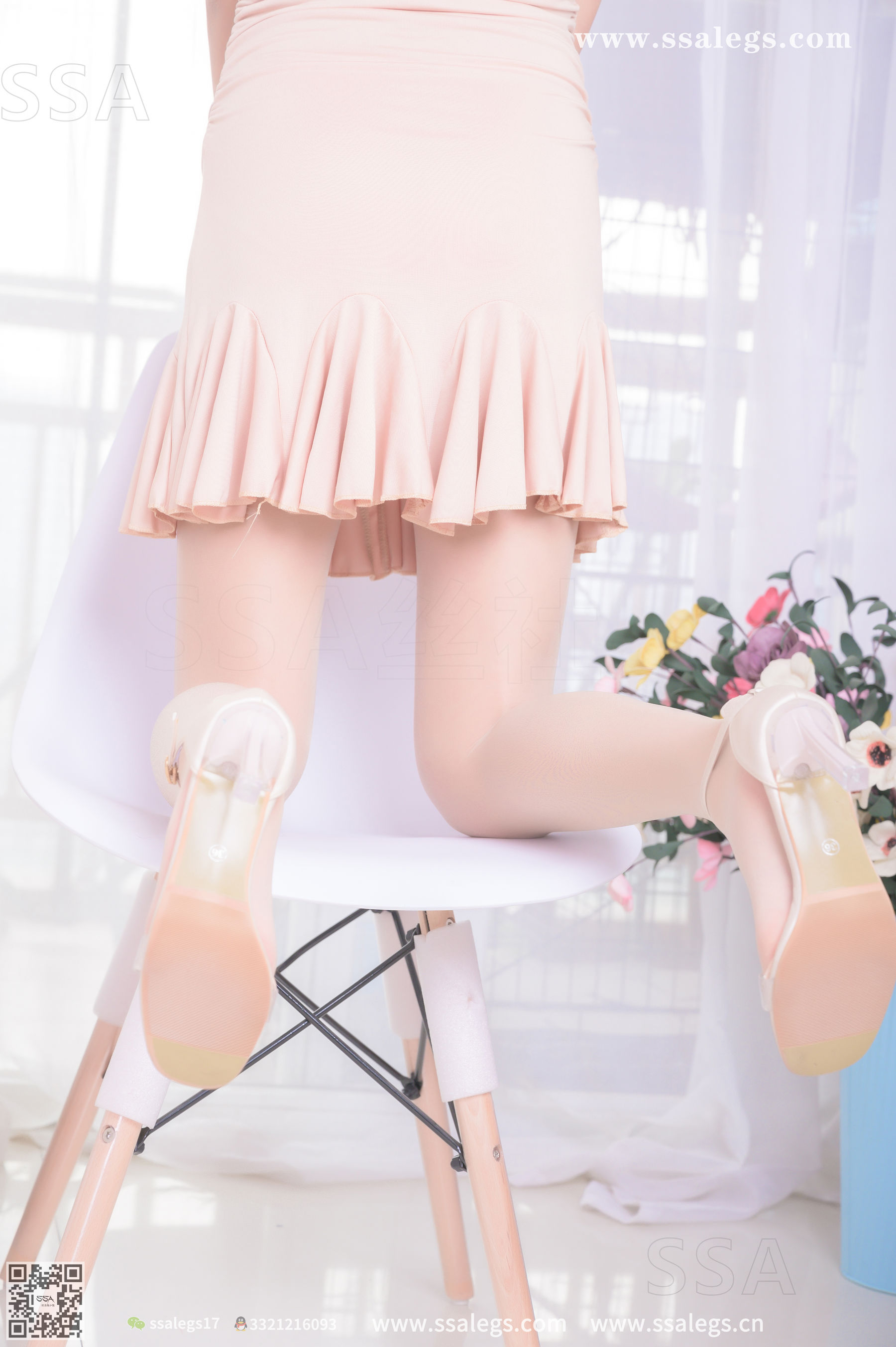 [SSA丝社]超清写真 No.340 素素 画师少女的透明高跟鞋肉丝袜(上)  第16张