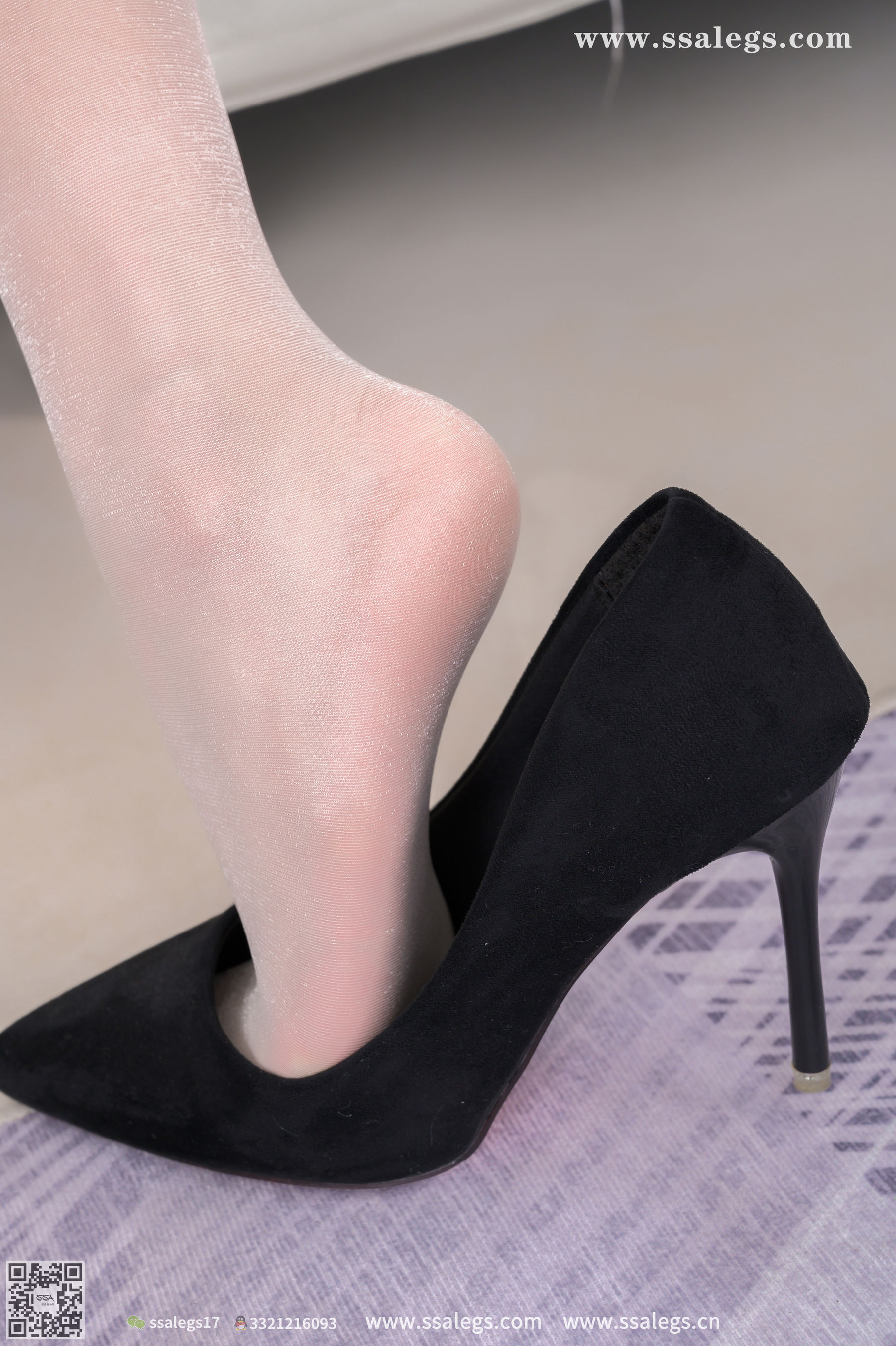 [SSA丝社]超清写真 No.387 素素 吊带短裙下亮闪闪开档肉丝(上)  第65张