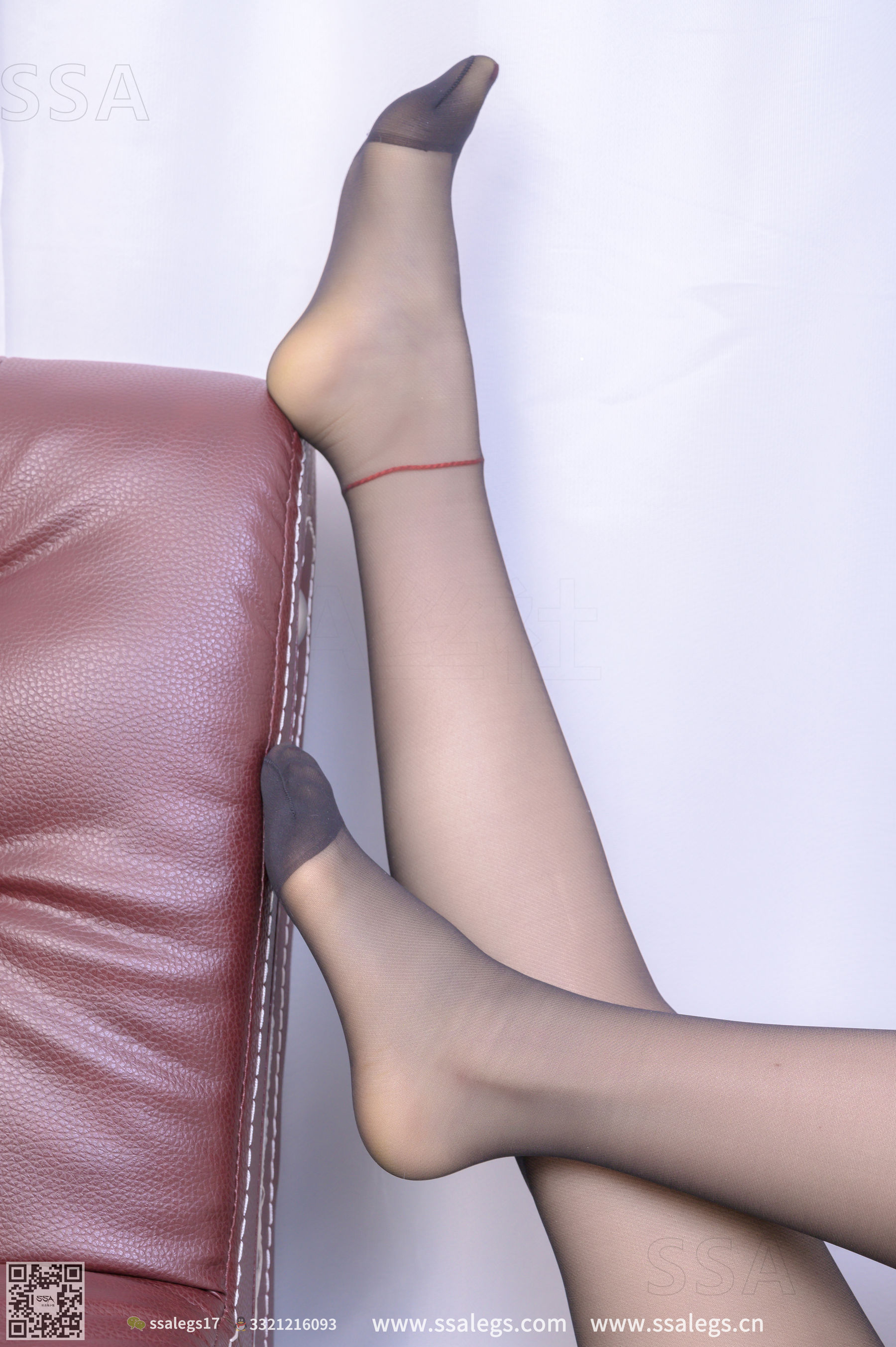 [SSA丝社]超清写真 No.286 蜜桃 少女的开档丝袜诱惑(下)  第30张