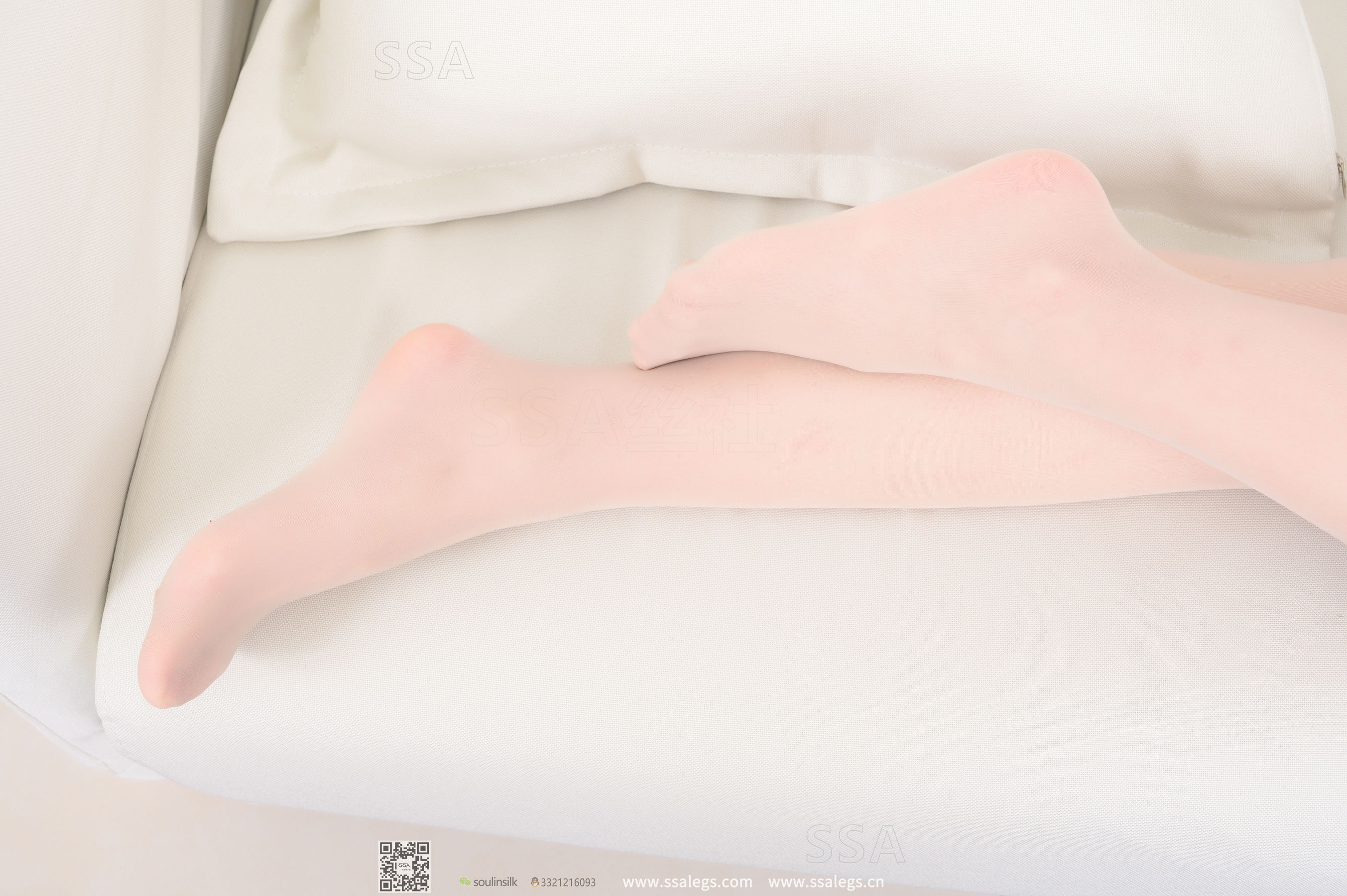 [SSA丝社]超清写真 No.258 君君 透明高跟鞋里的足  第30张