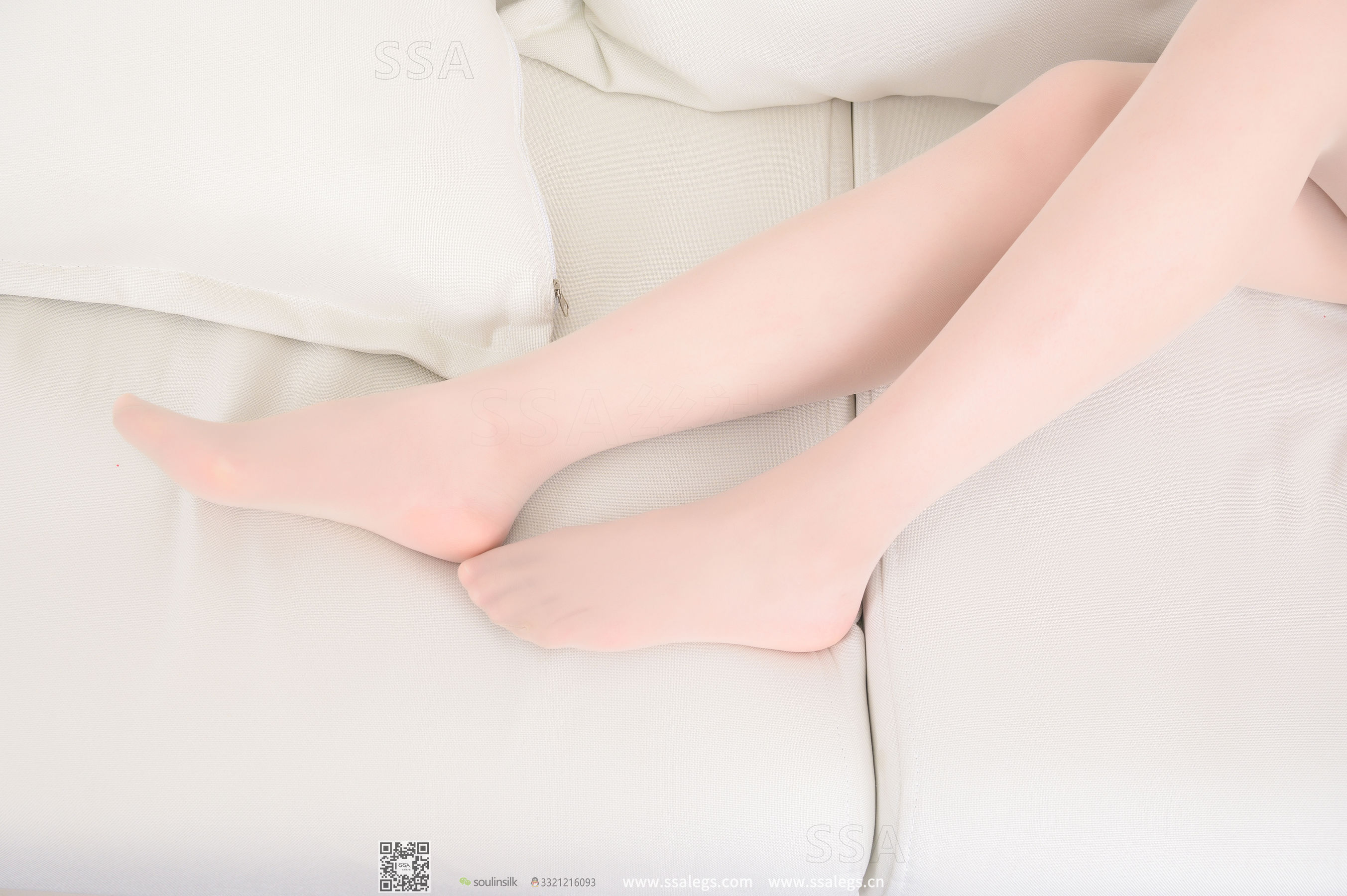 [SSA丝社]超清写真 No.258 君君 透明高跟鞋里的足  第26张