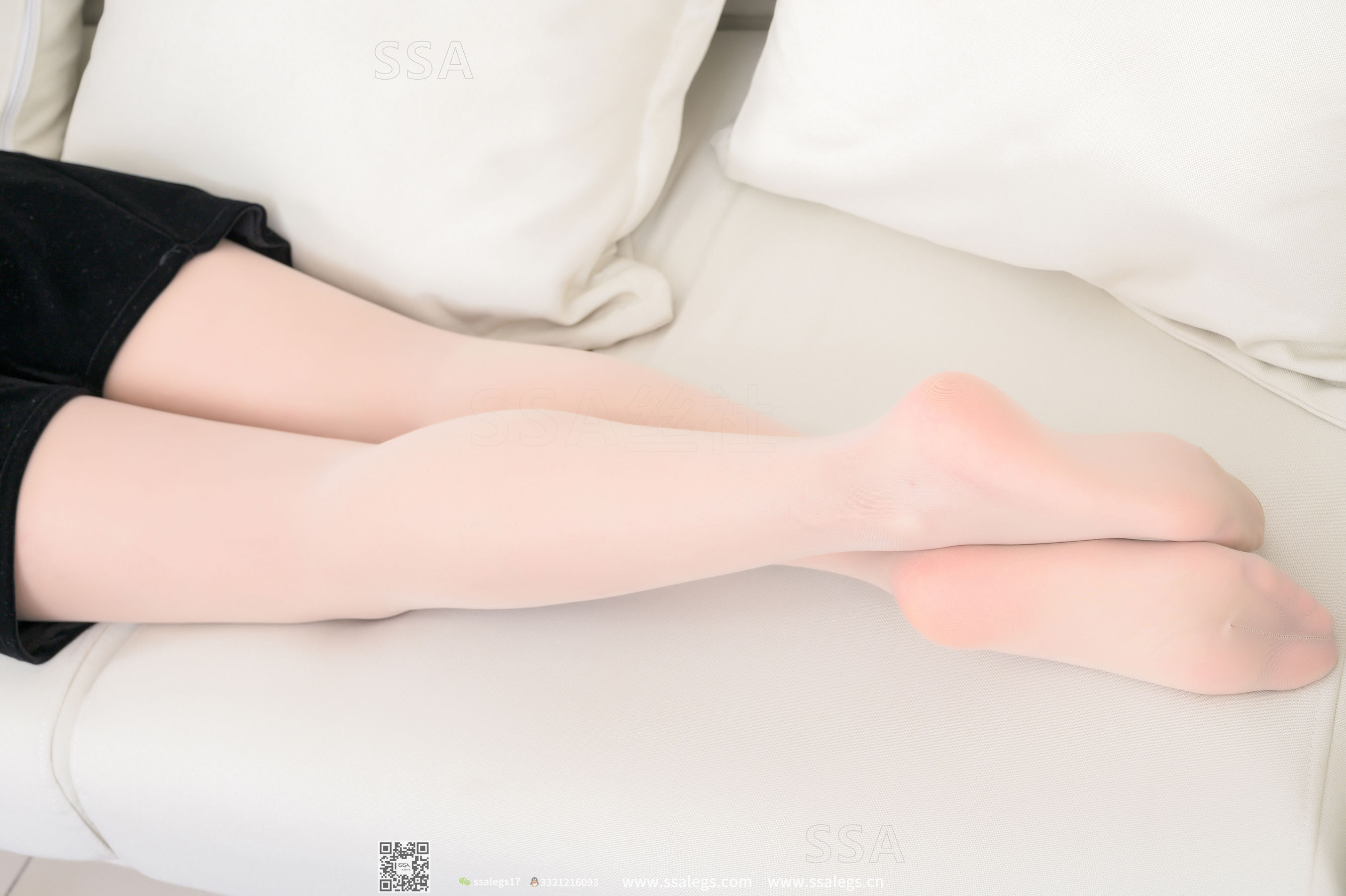 [SSA丝社]超清写真 No.270 君君 丝袜体验师上身试穿水晶鞋  第39张