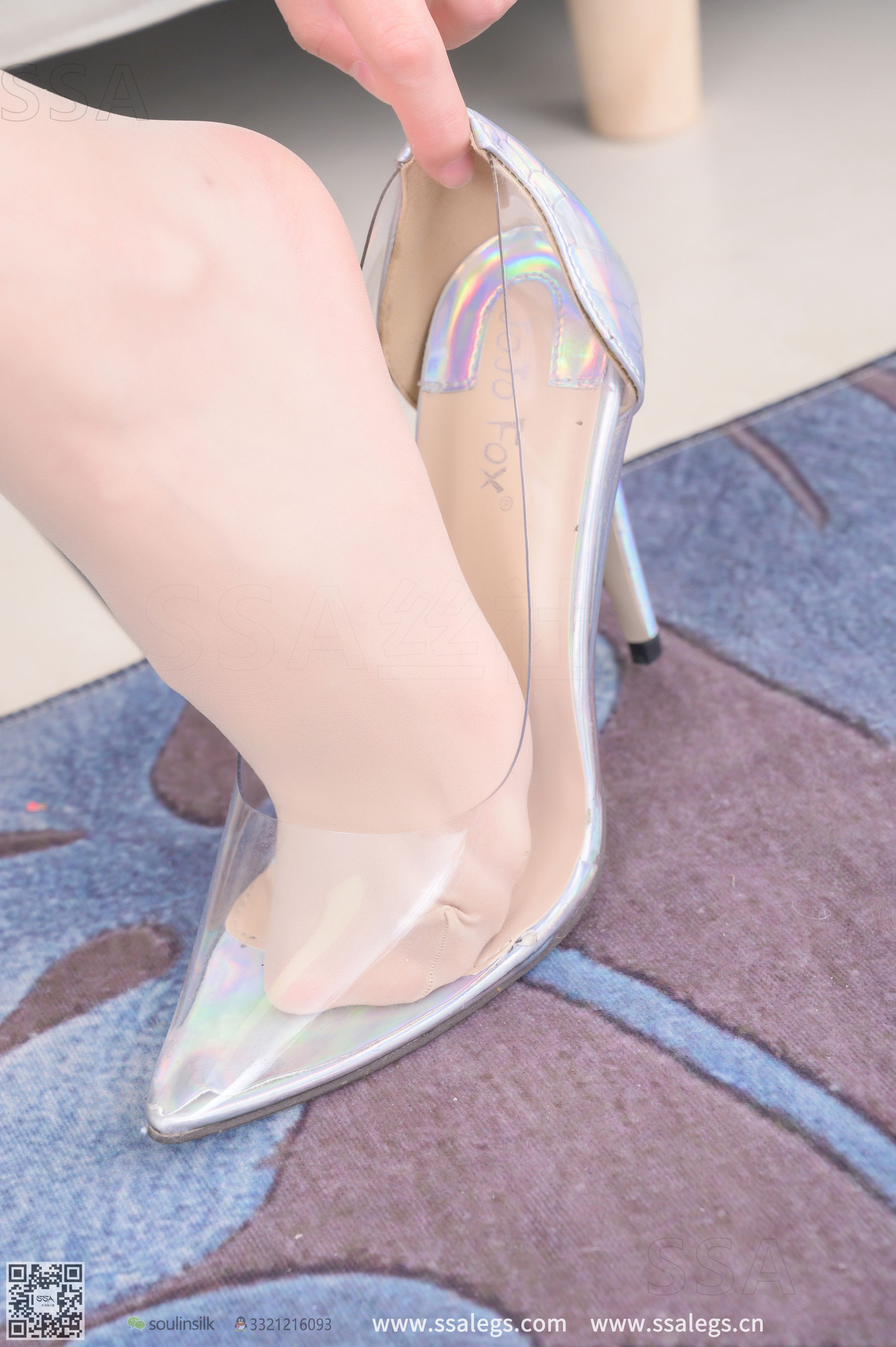 [SSA丝社]超清写真 No.258 君君 透明高跟鞋里的足  第17张