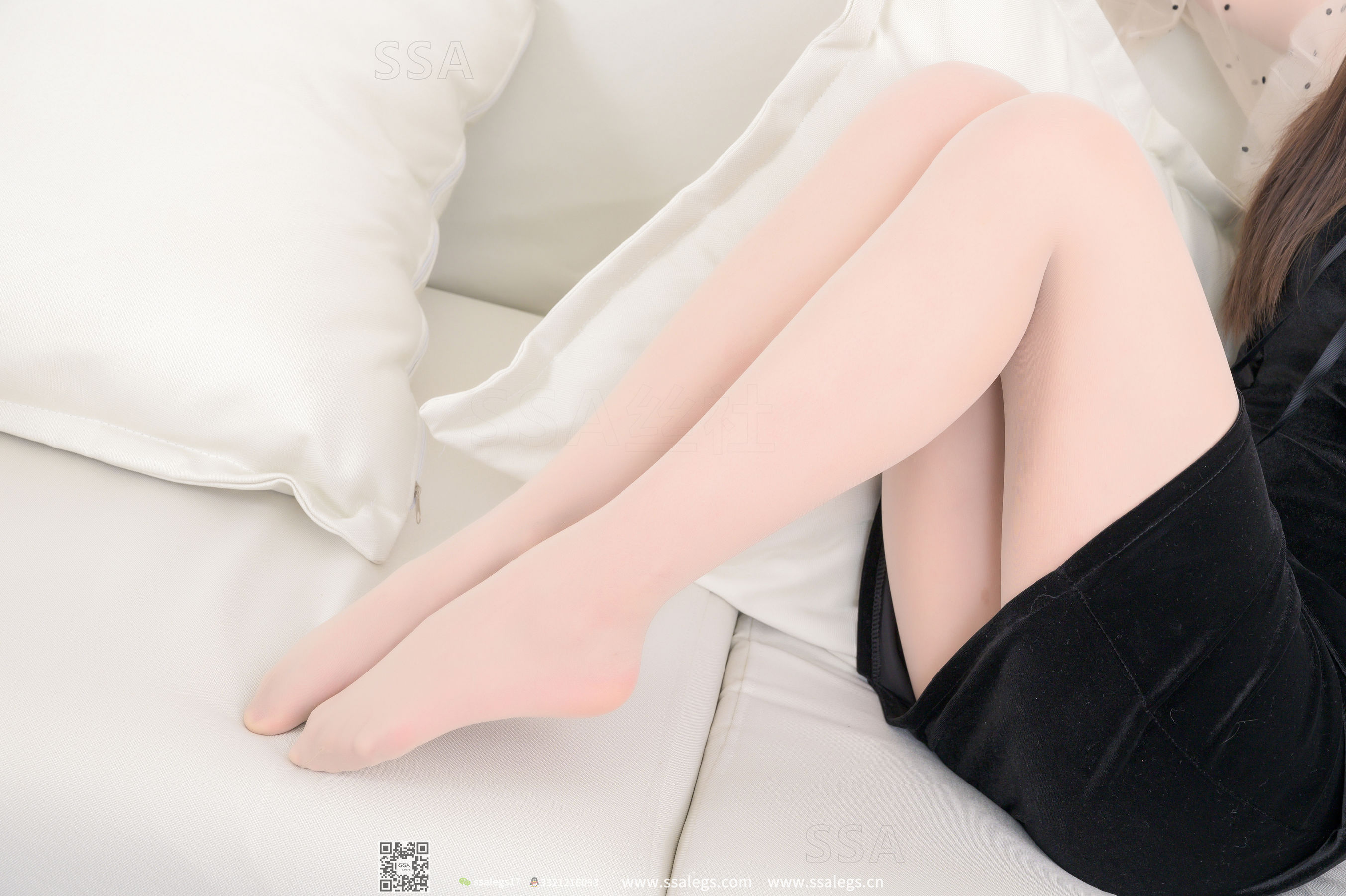 [SSA丝社]超清写真 No.270 君君 丝袜体验师上身试穿水晶鞋  第145张