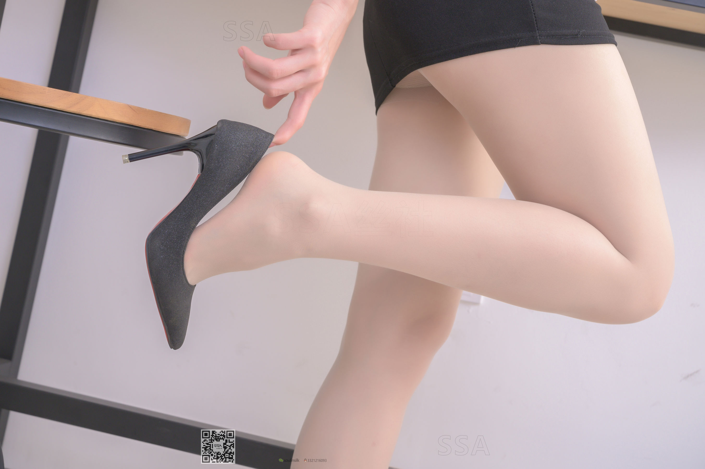 [SSA丝社]超清写真 No.234 雯雯 现代美女的复古旗袍  第129张