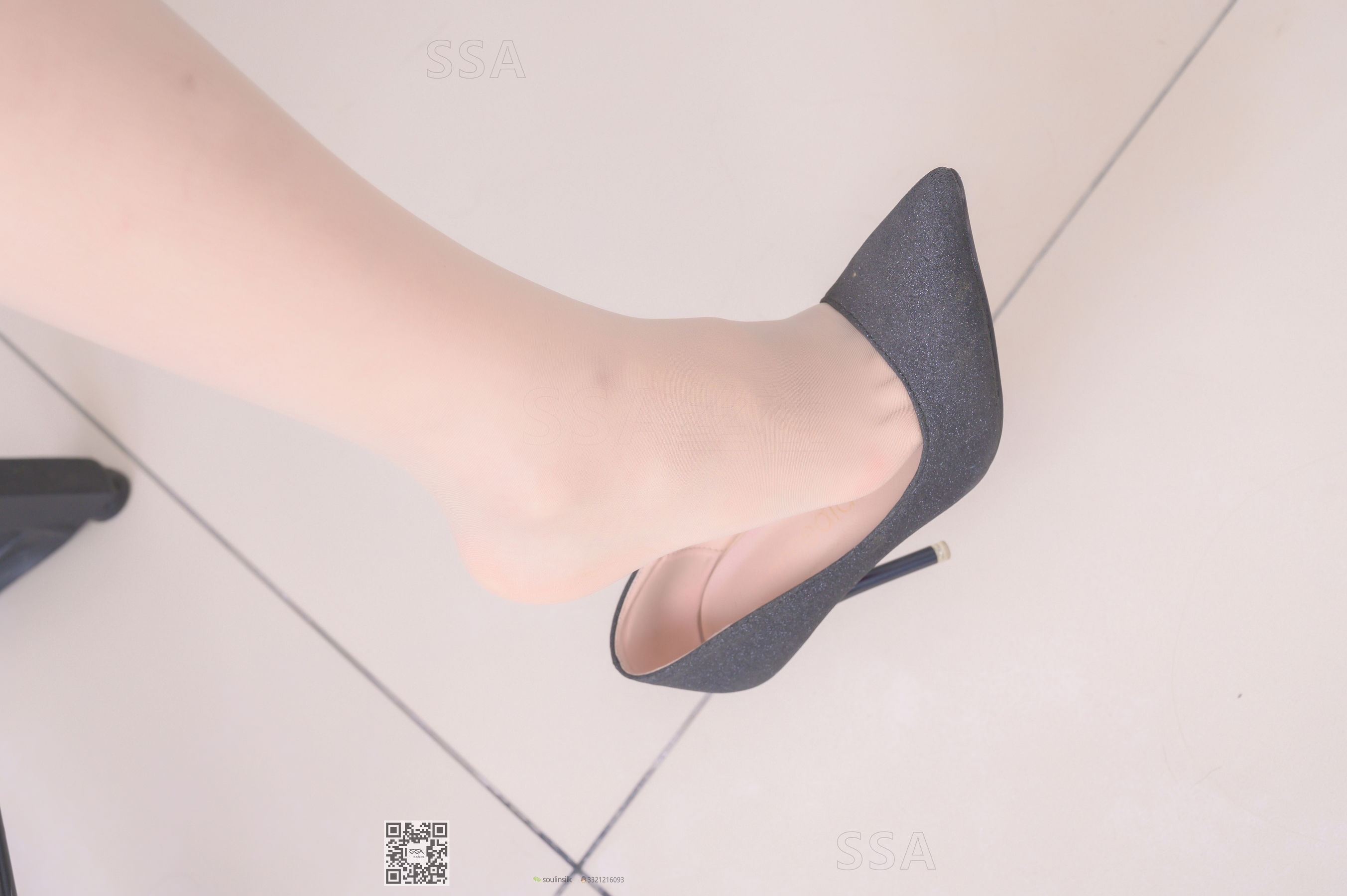 [SSA丝社]超清写真 No.234 雯雯 现代美女的复古旗袍  第16张