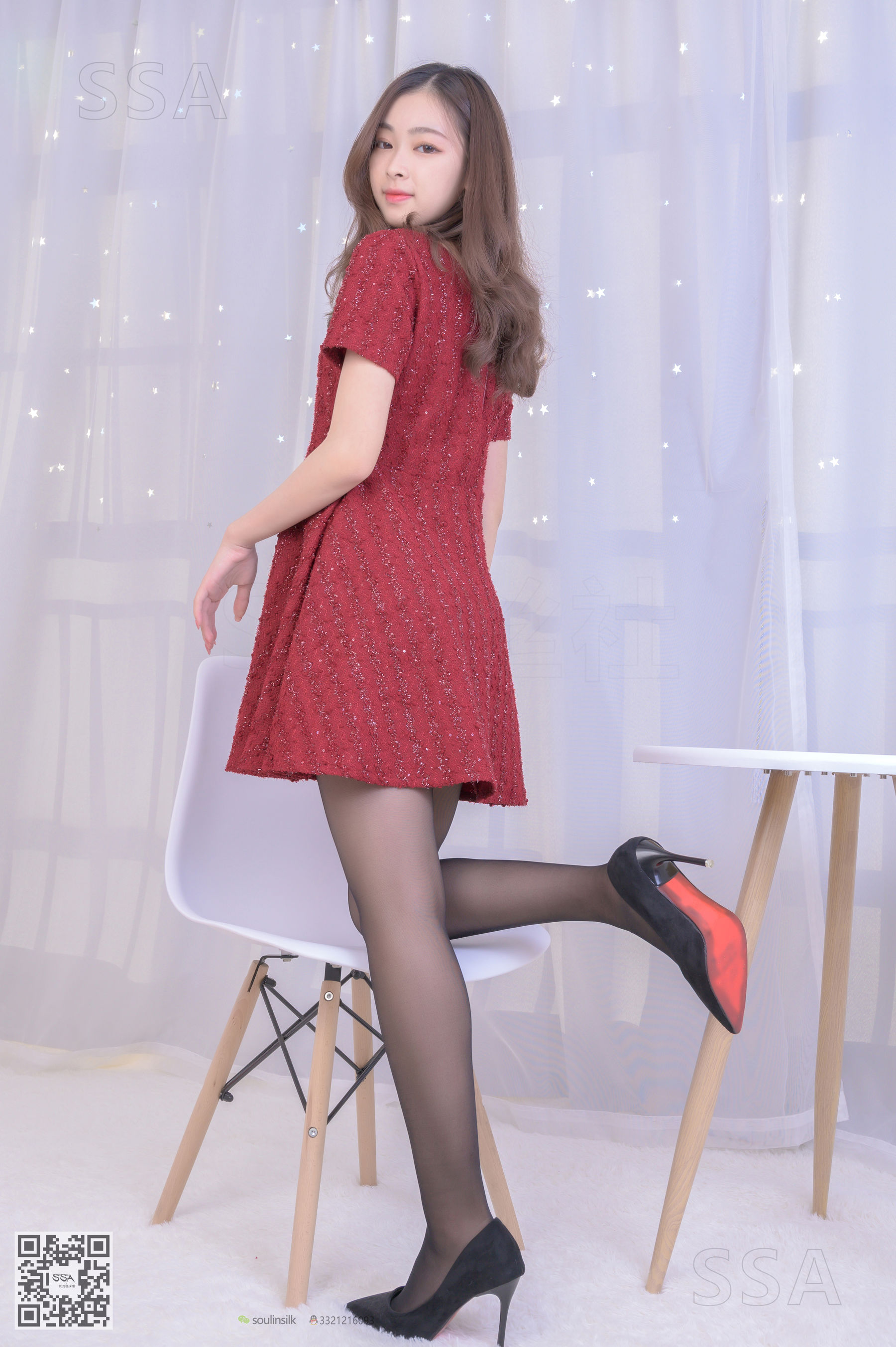 [SSA丝社]超清写真 No.242 可爱文娟 小红裙  第14张