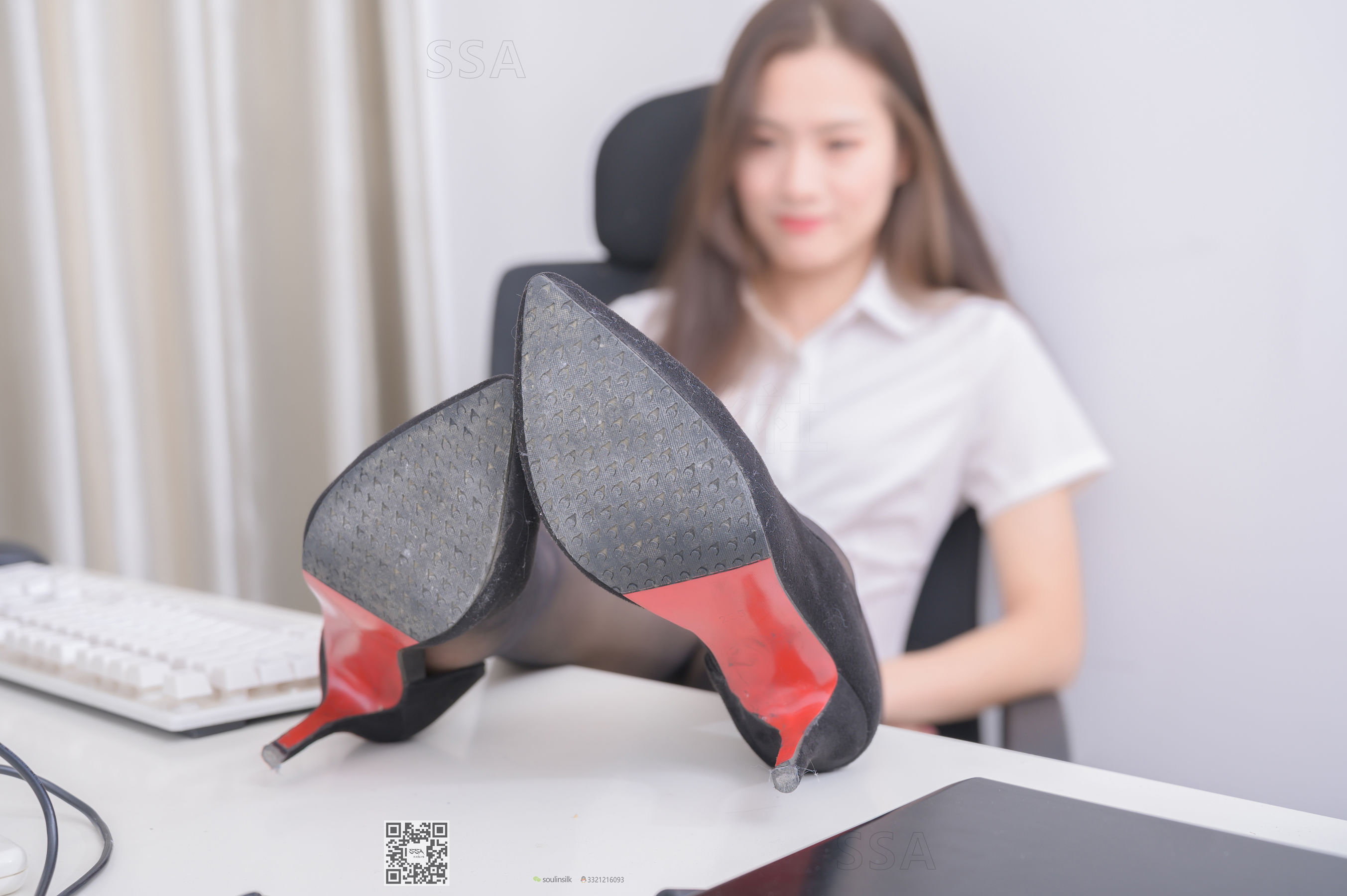 [SSA丝社]超清写真 No.206 小鹿 职业装  第26张