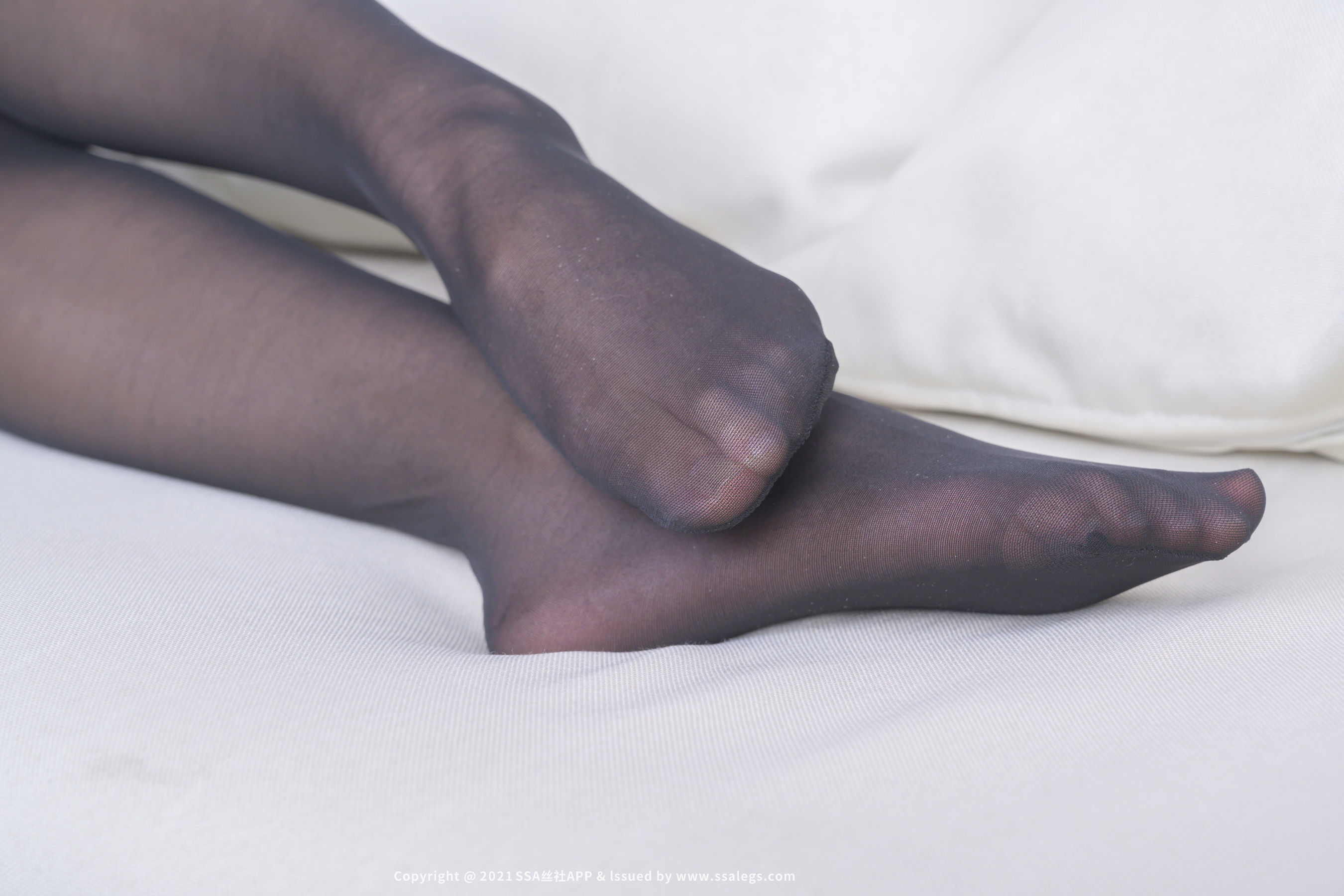 [SSA丝社]超清写真 No.713 素人模特 比基尼裆黑丝美脚（下）  第54张