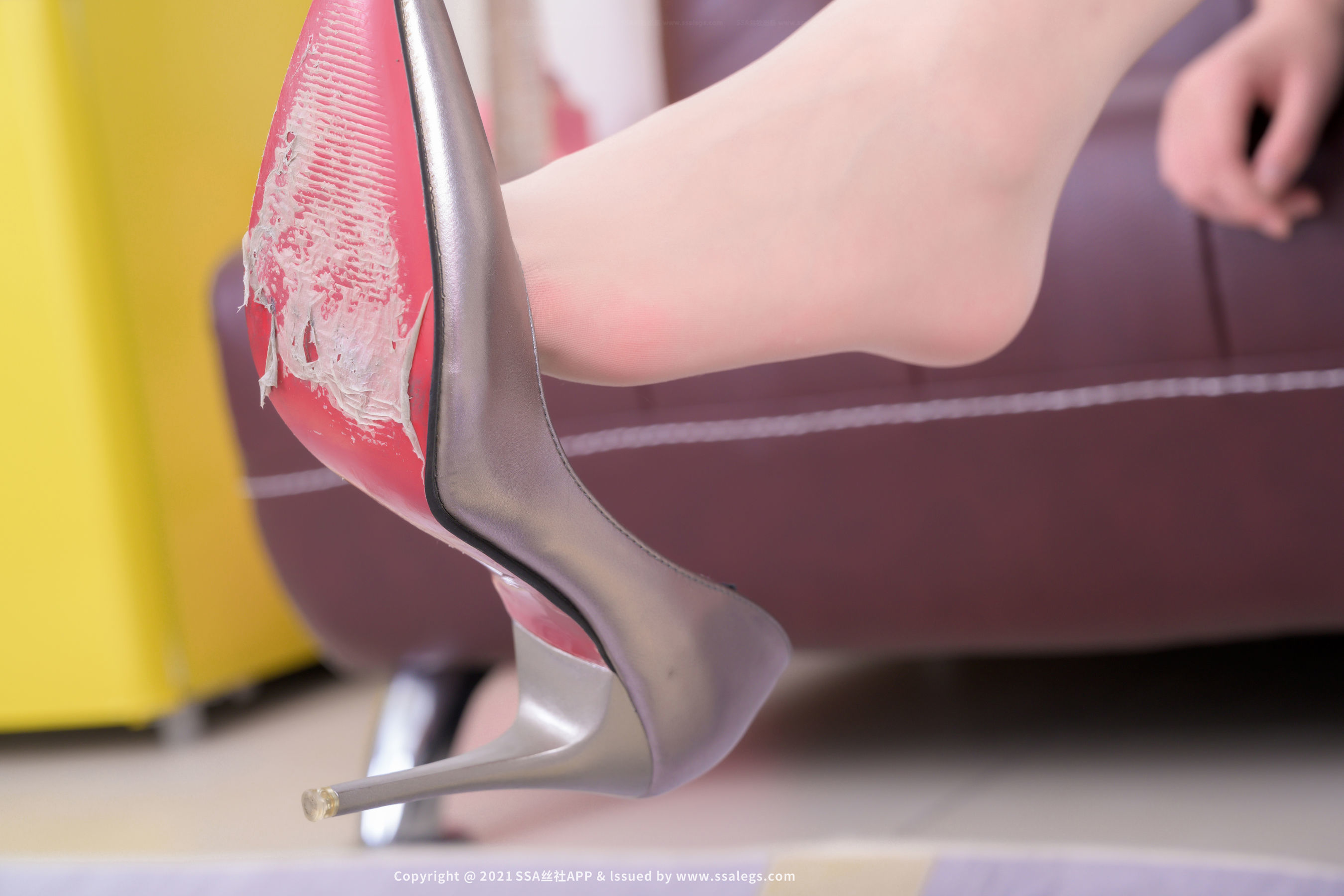 [SSA丝社]超清写真 No.714 腿模素素 涞觅肉丝袜美足（上）  第5张