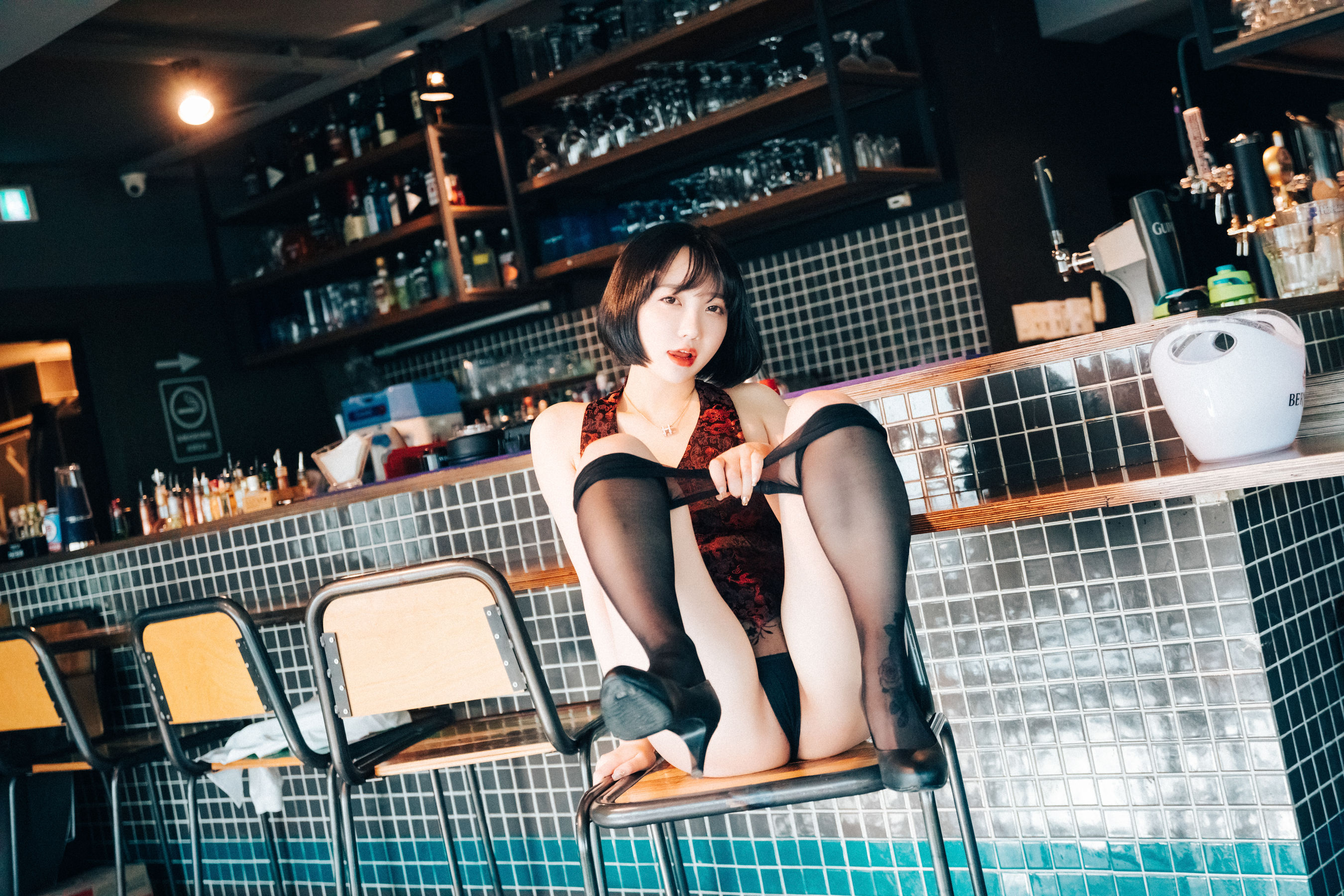 [LOOZY]  Yeeun - Tainted Love Bar S.Ver 第12张