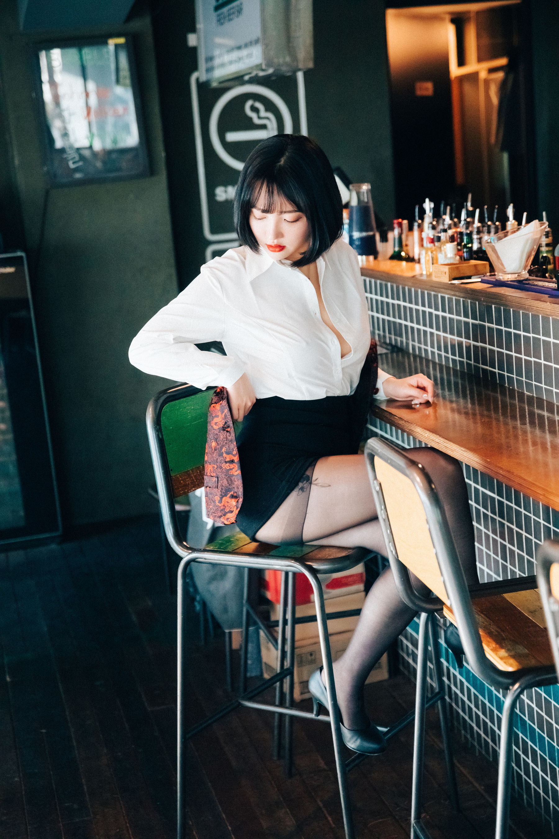 [LOOZY]  Yeeun - Tainted Love Bar S.Ver 第13张