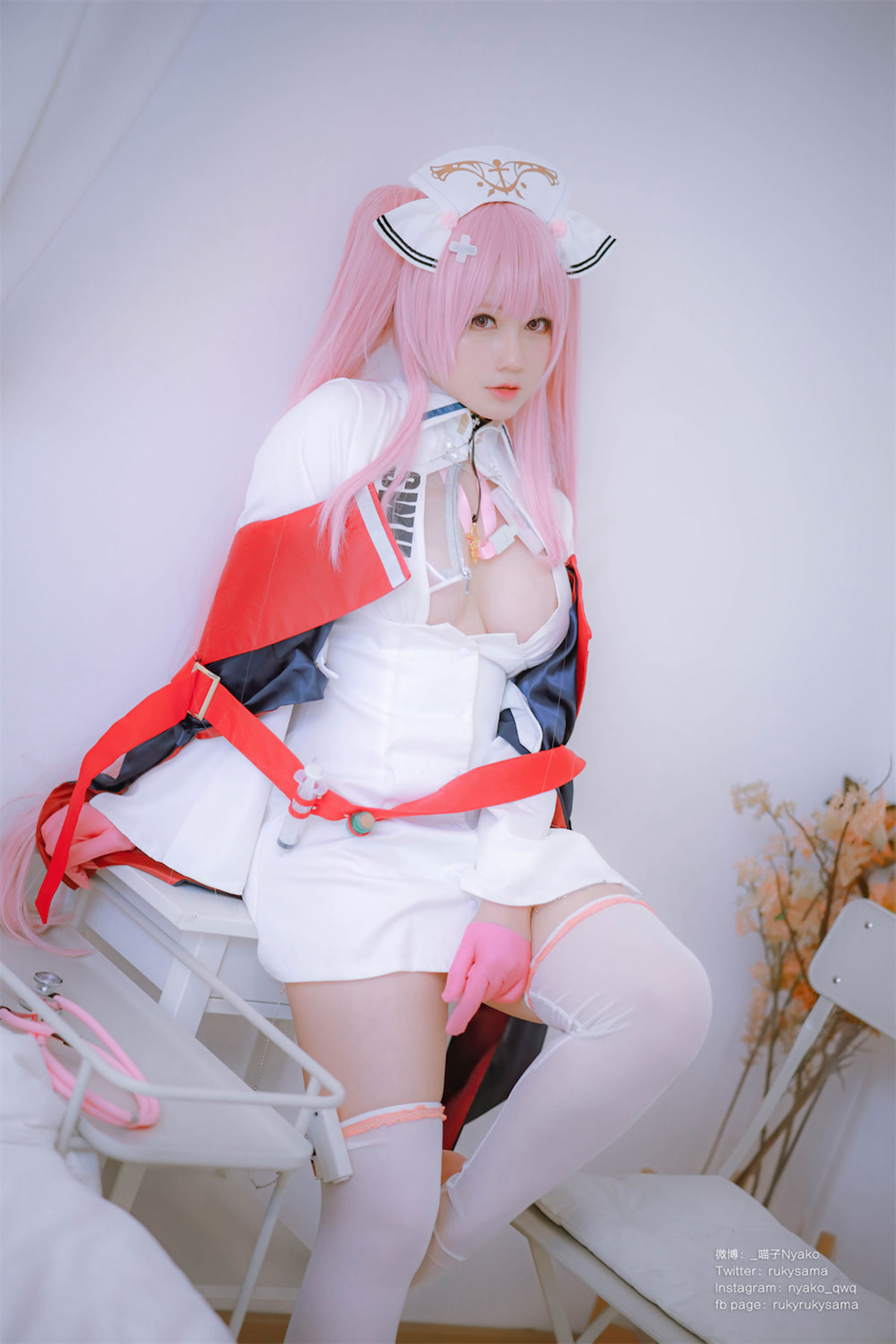 [福利COS] 萌妹子Nyako喵子 - 英仙座护士  第15张