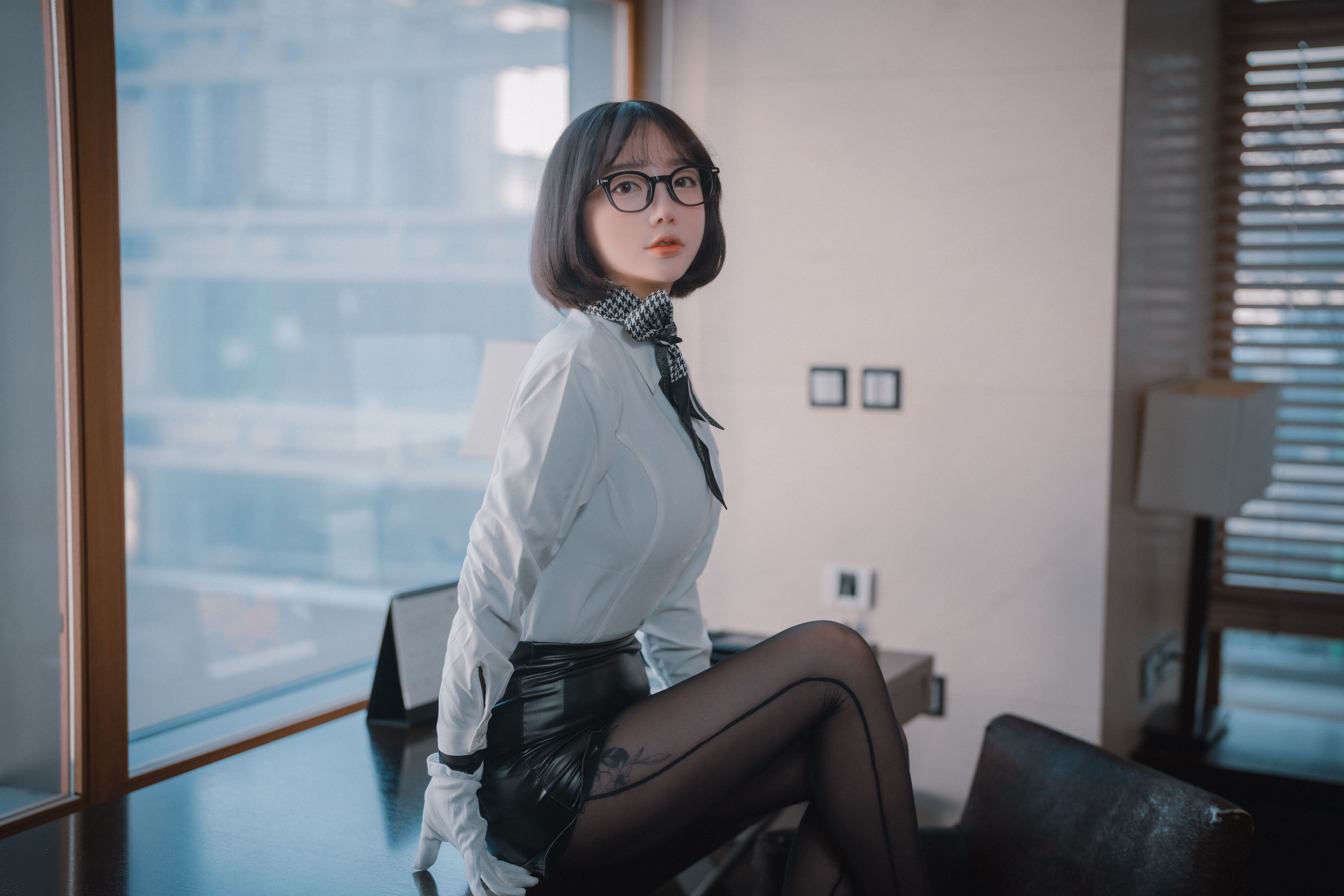 [DJAWA]  Yeeun - Naughty Supervisor   SP.Ver