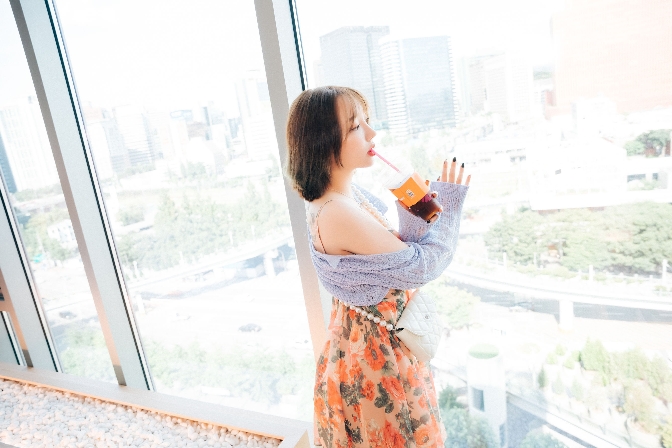 [LOOZY]  Yeeun - Lover In Hotel 第1张