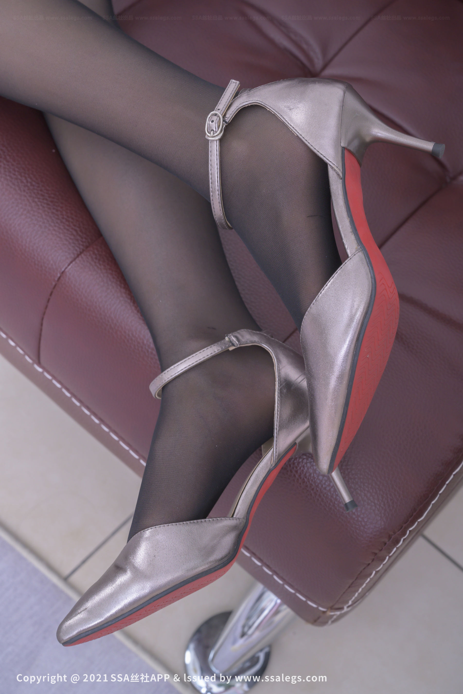[SSA丝社]超清写真 No.680 妙妙 腿模妙妙的黑色丝袜美女（上）  第60张