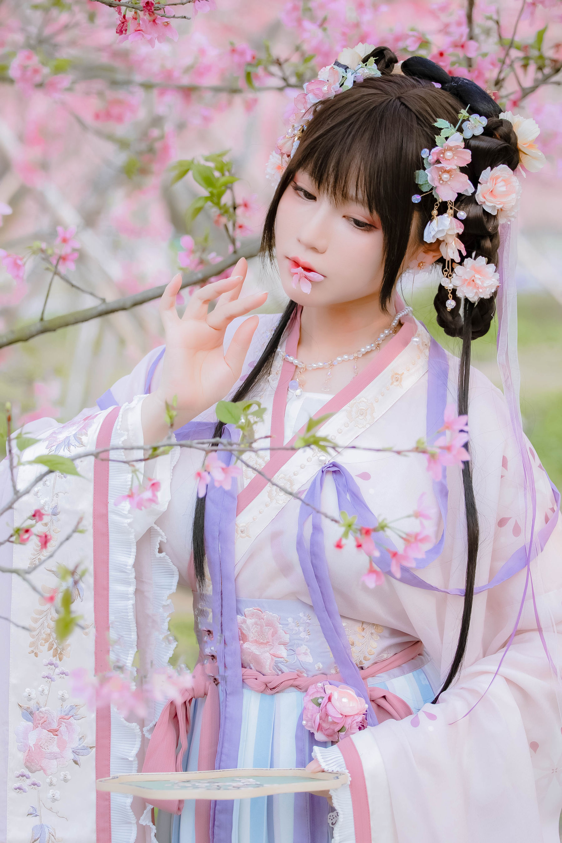 [福利COS] 萌妹子Nyako喵子 - 樱花汉服 花神祈愿  第22张