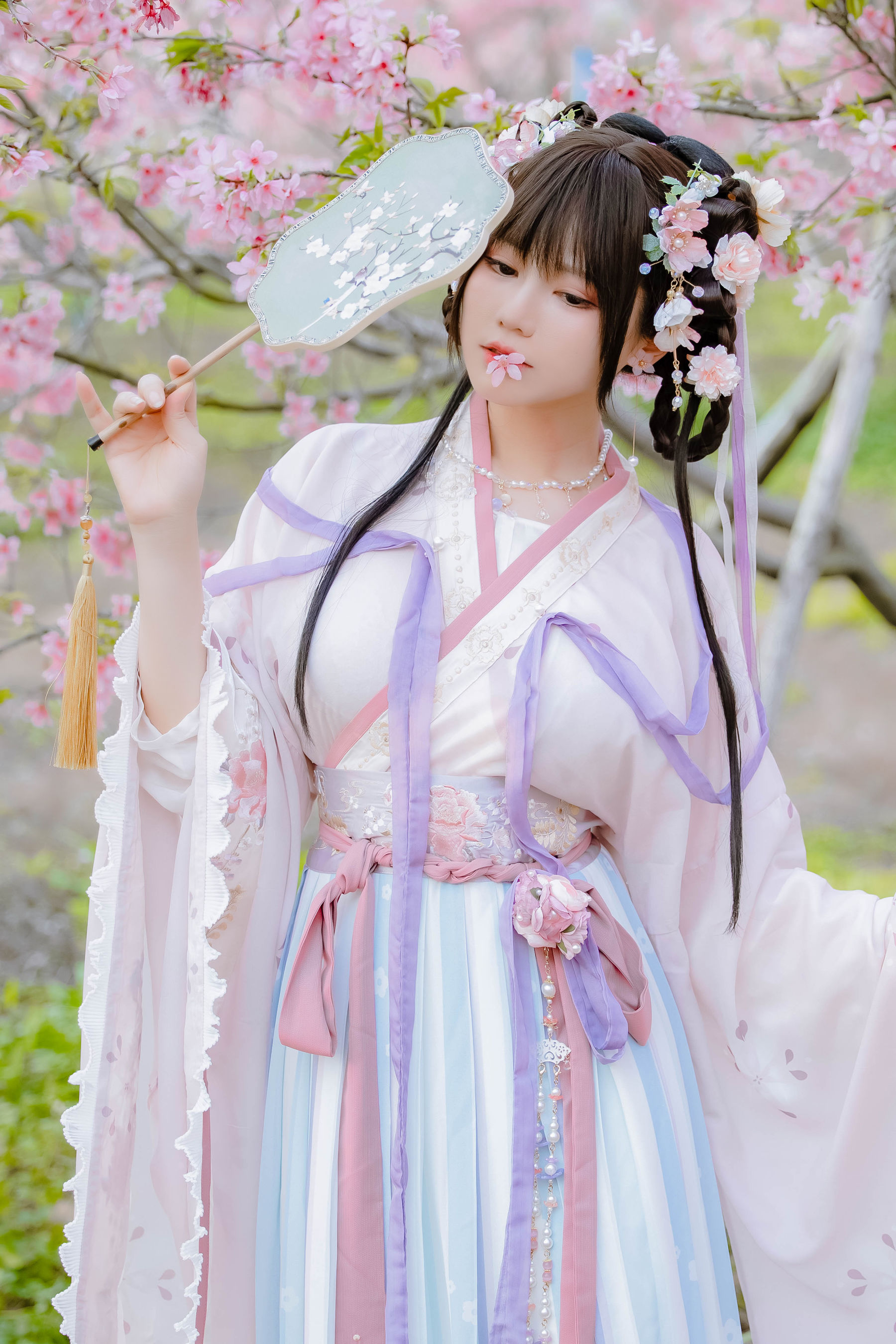 [福利COS] 萌妹子Nyako喵子 - 樱花汉服 花神祈愿  第21张