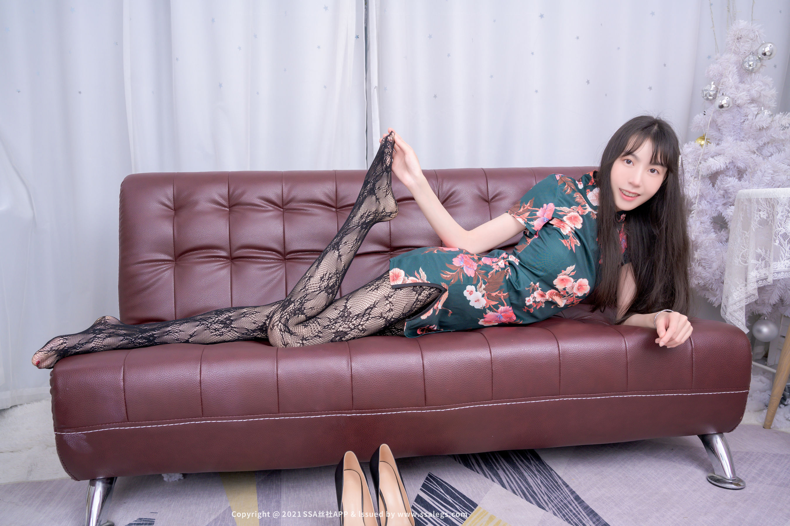 [丝社SSA]超清写真 No.745 模特团团的黑丝网袜（下）  第21张